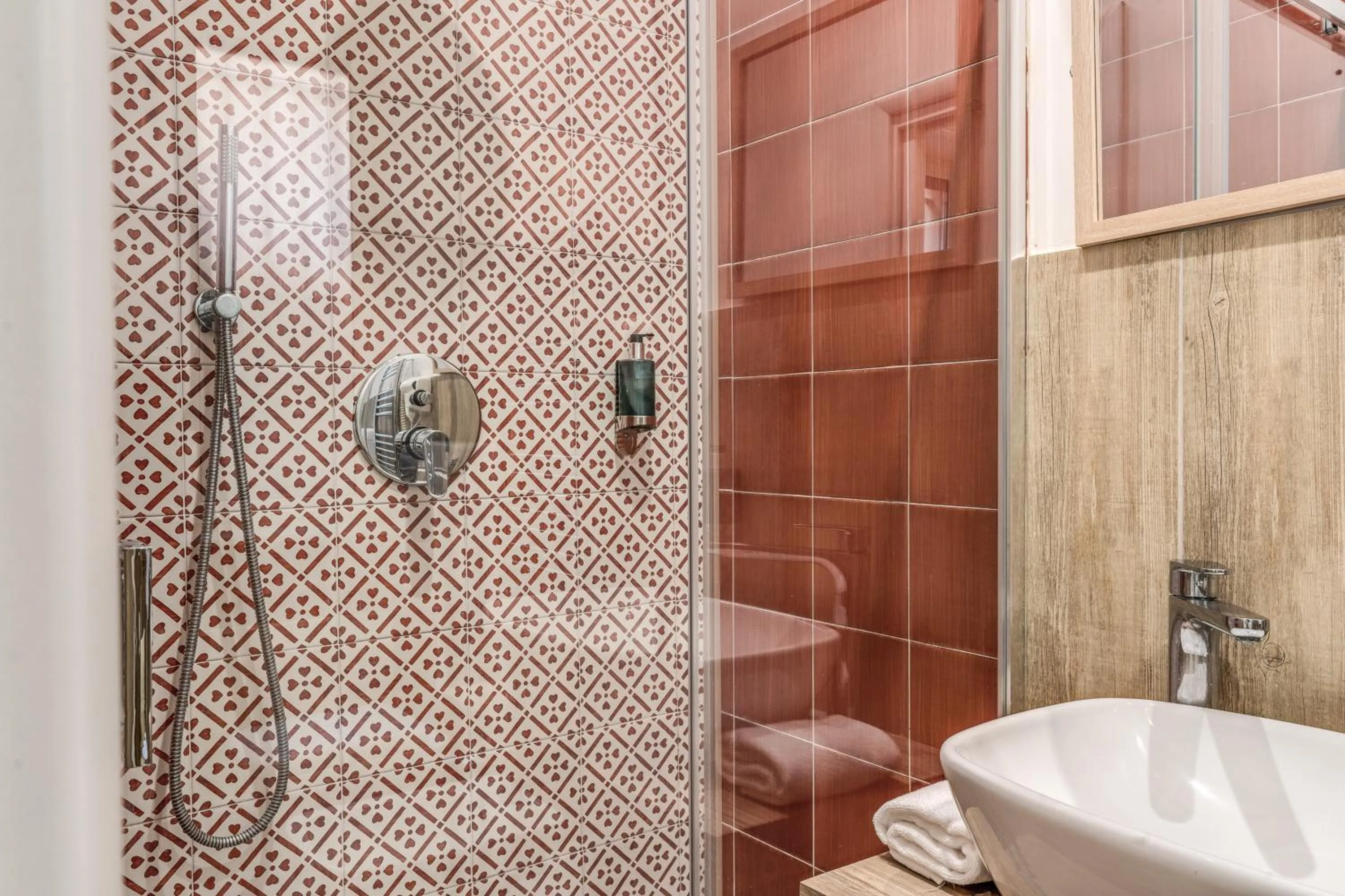 Bathroom in Camera e Caffé DeLuxe