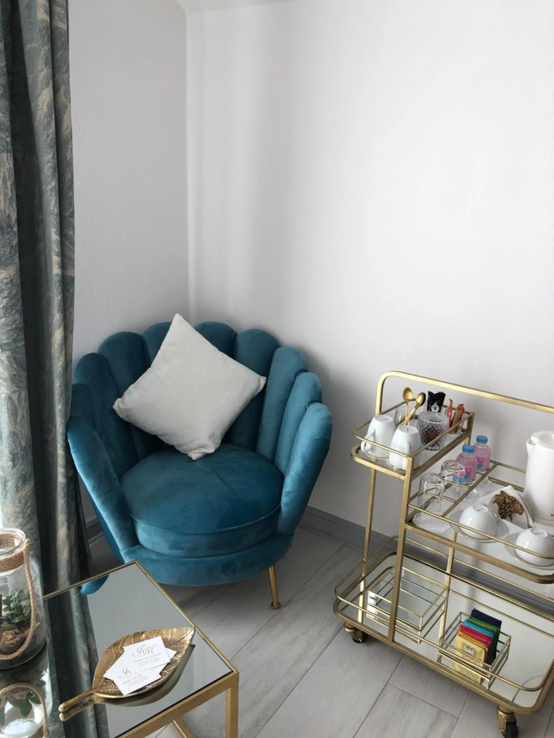 Seating area in JARDIN DU MARAIS