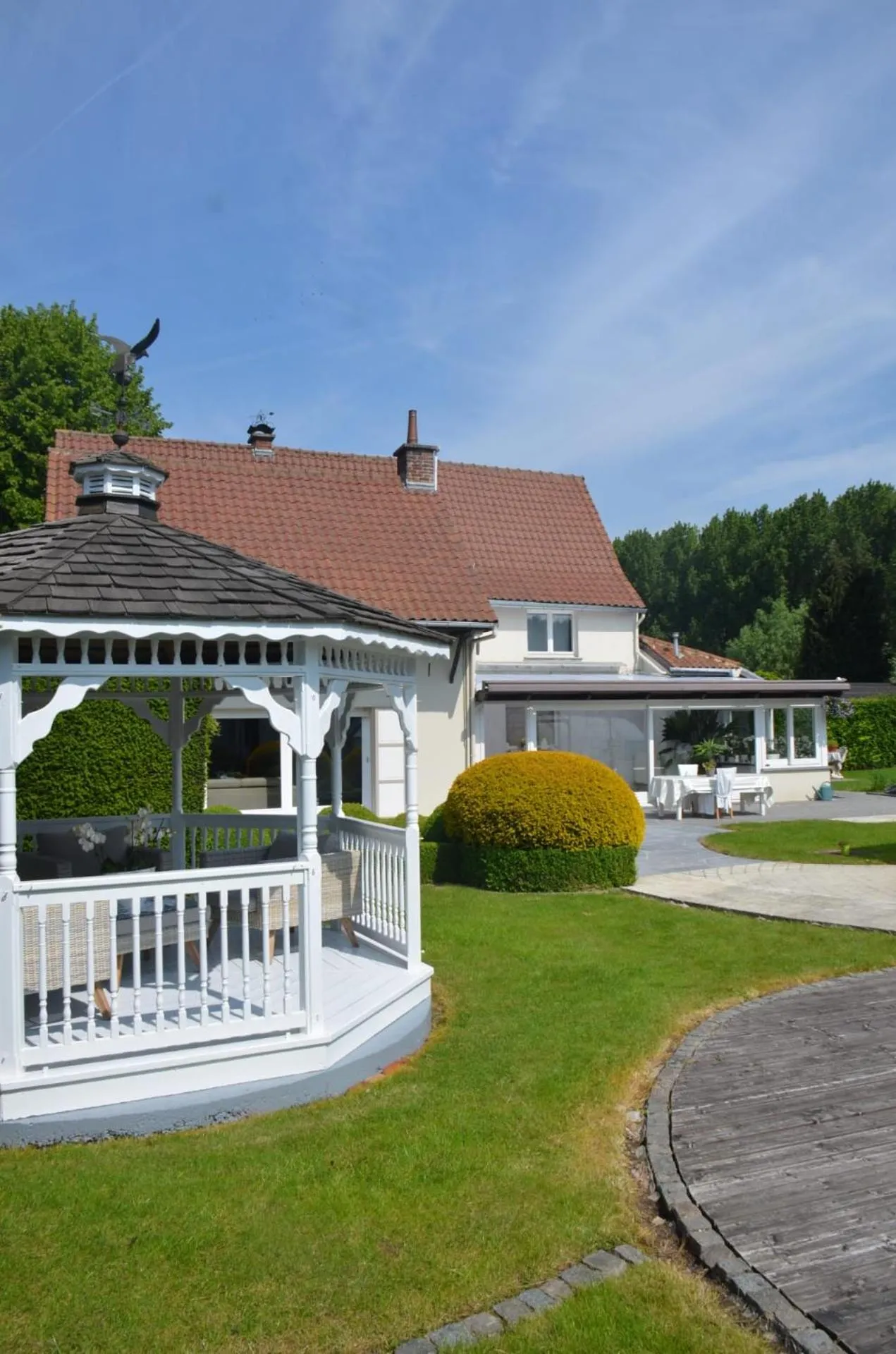 Patio in JARDIN DU MARAIS