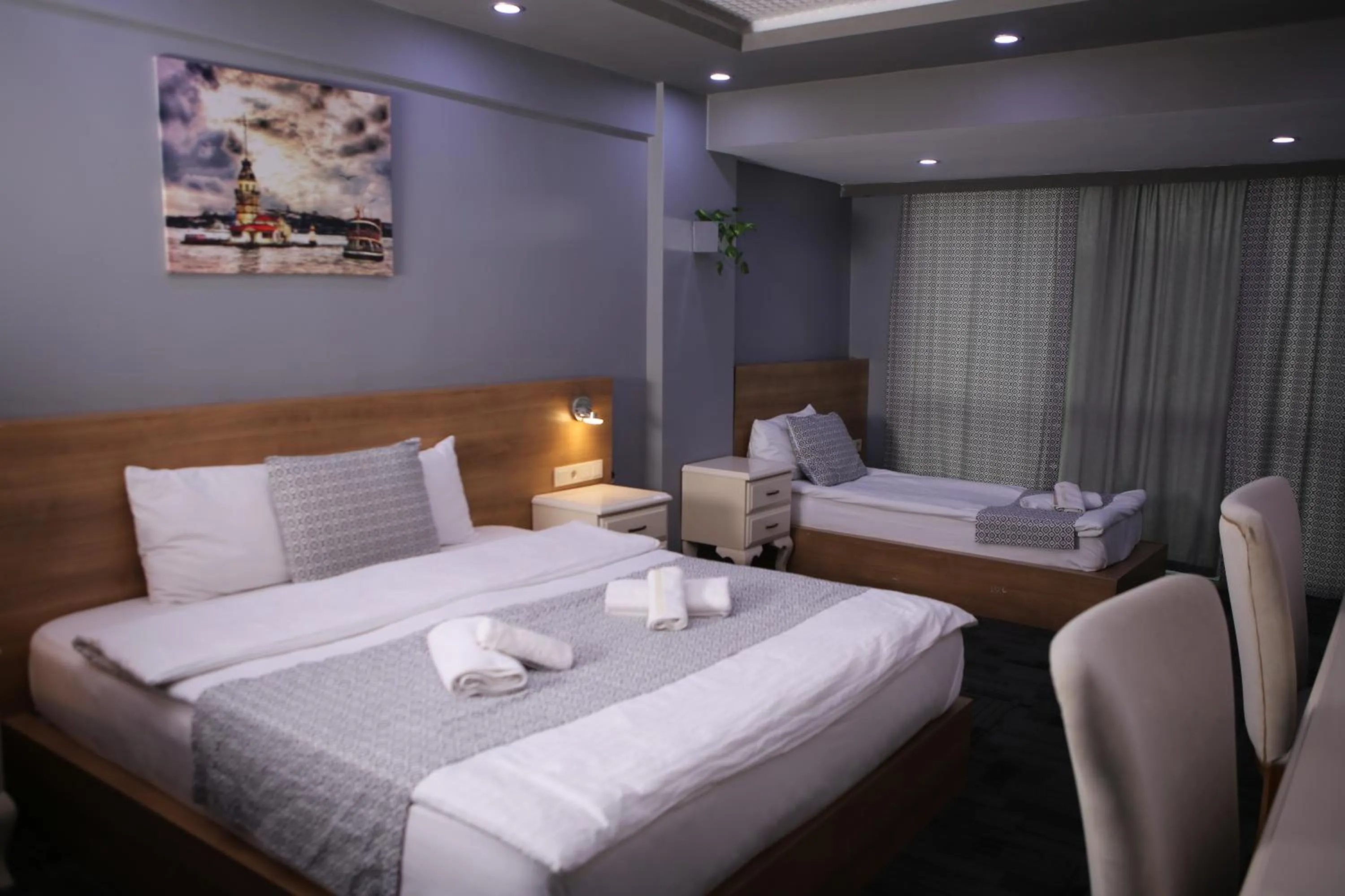 Bed in lily airport otel