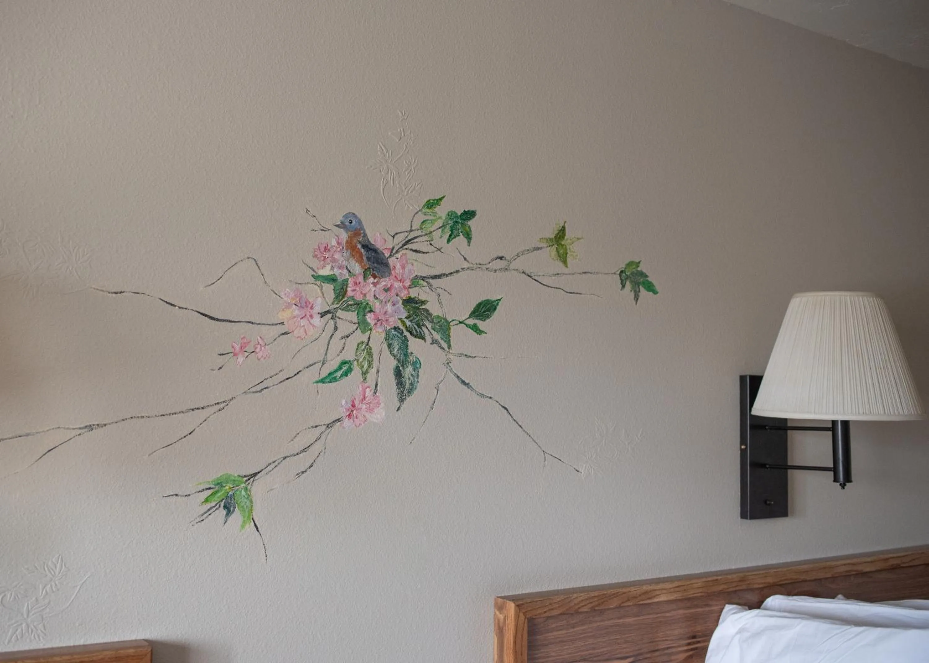 Decorative detail, Bed in Browns Canyon Inn