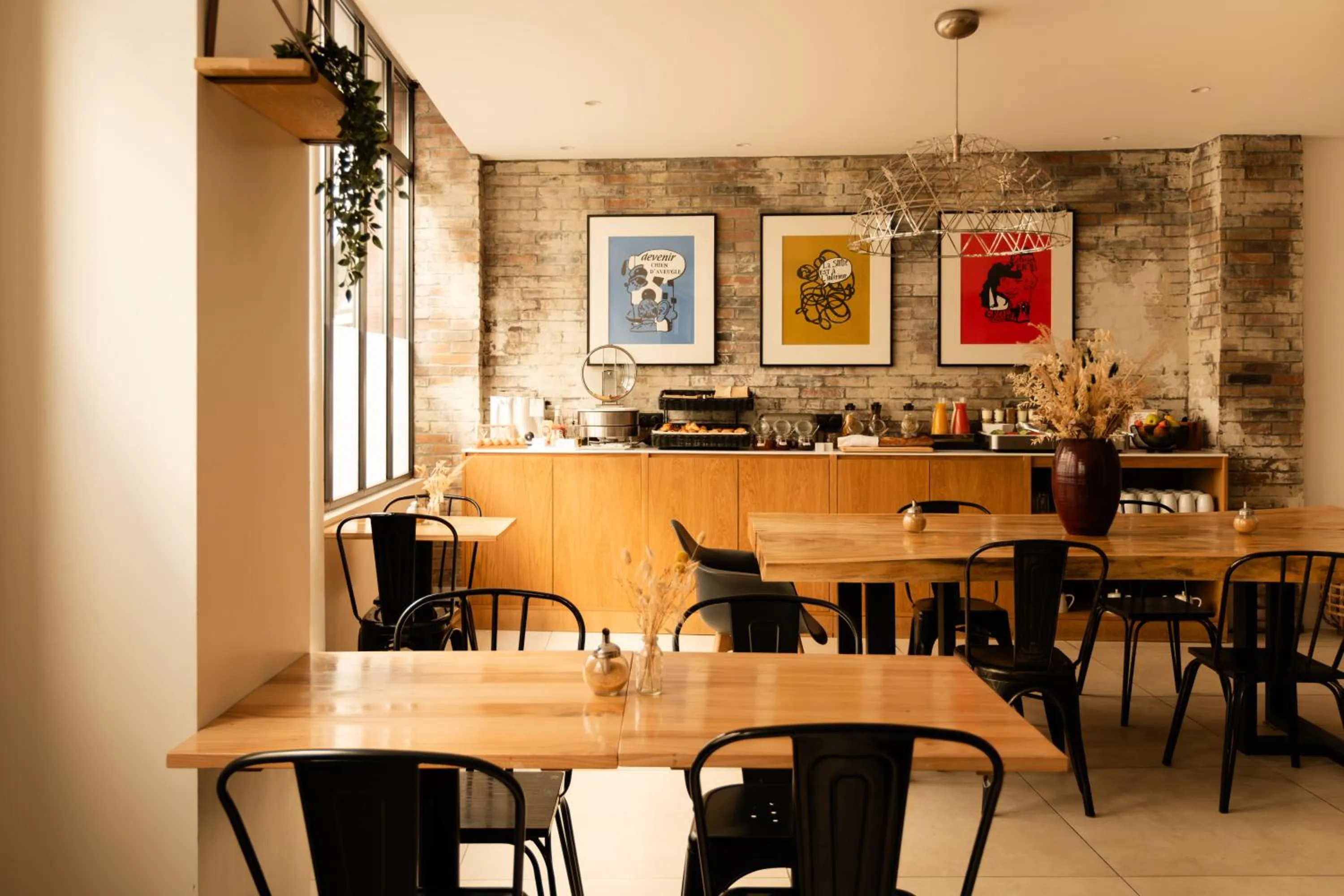 Breakfast in 9Hotel Bastille-Lyon