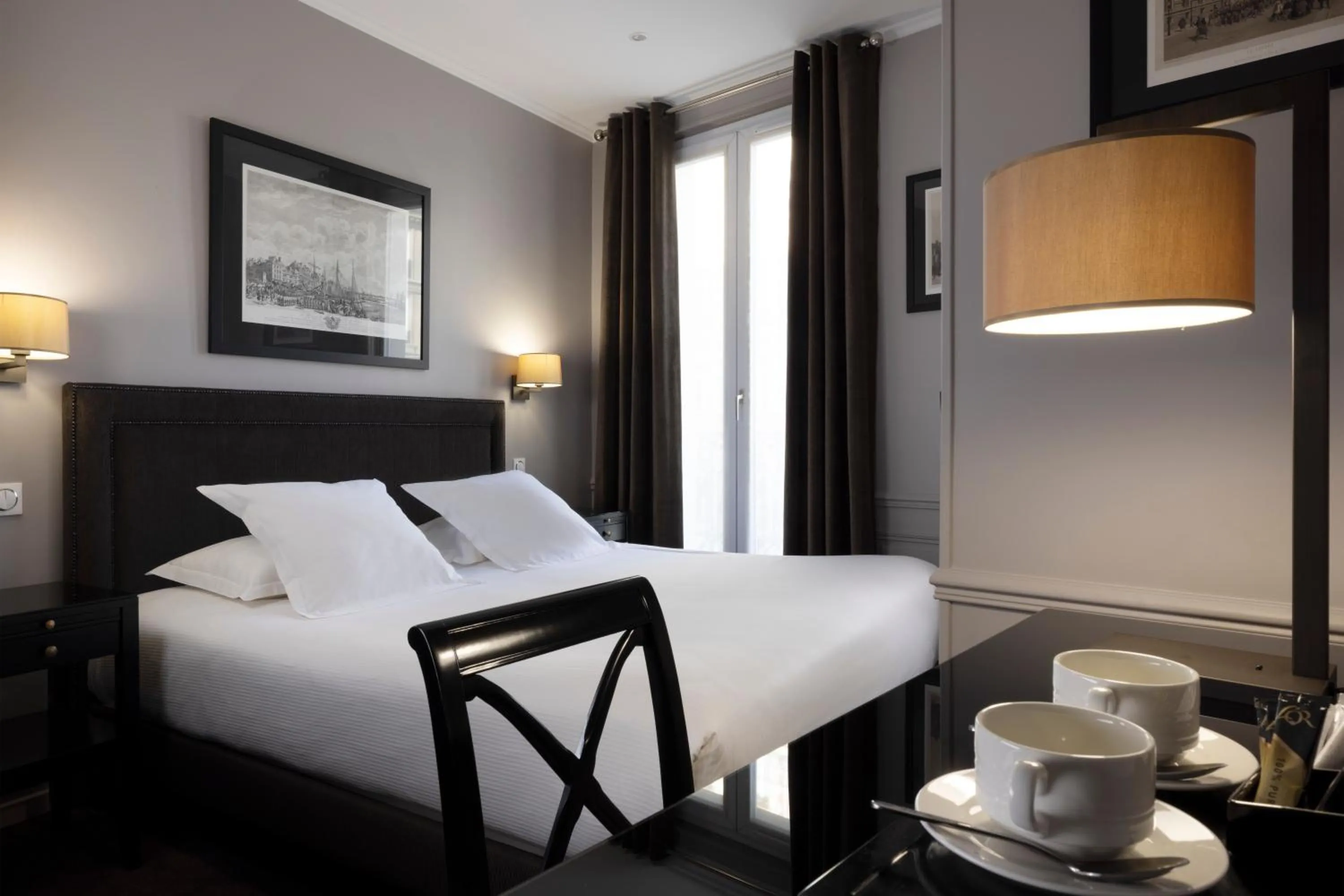 Bedroom, Bed in Pavillon Monceau