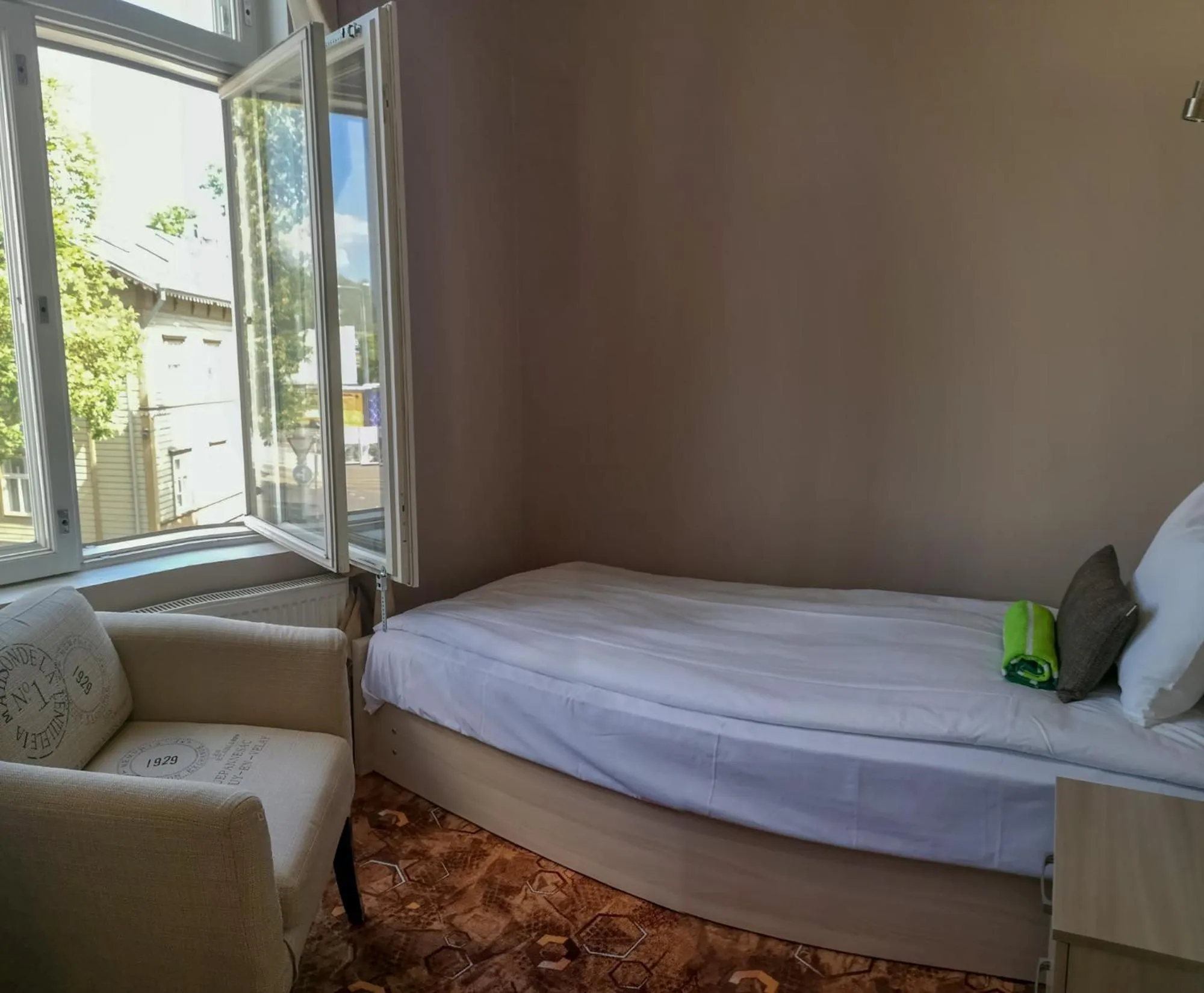 Bed in Villa Kadriorg Hostel