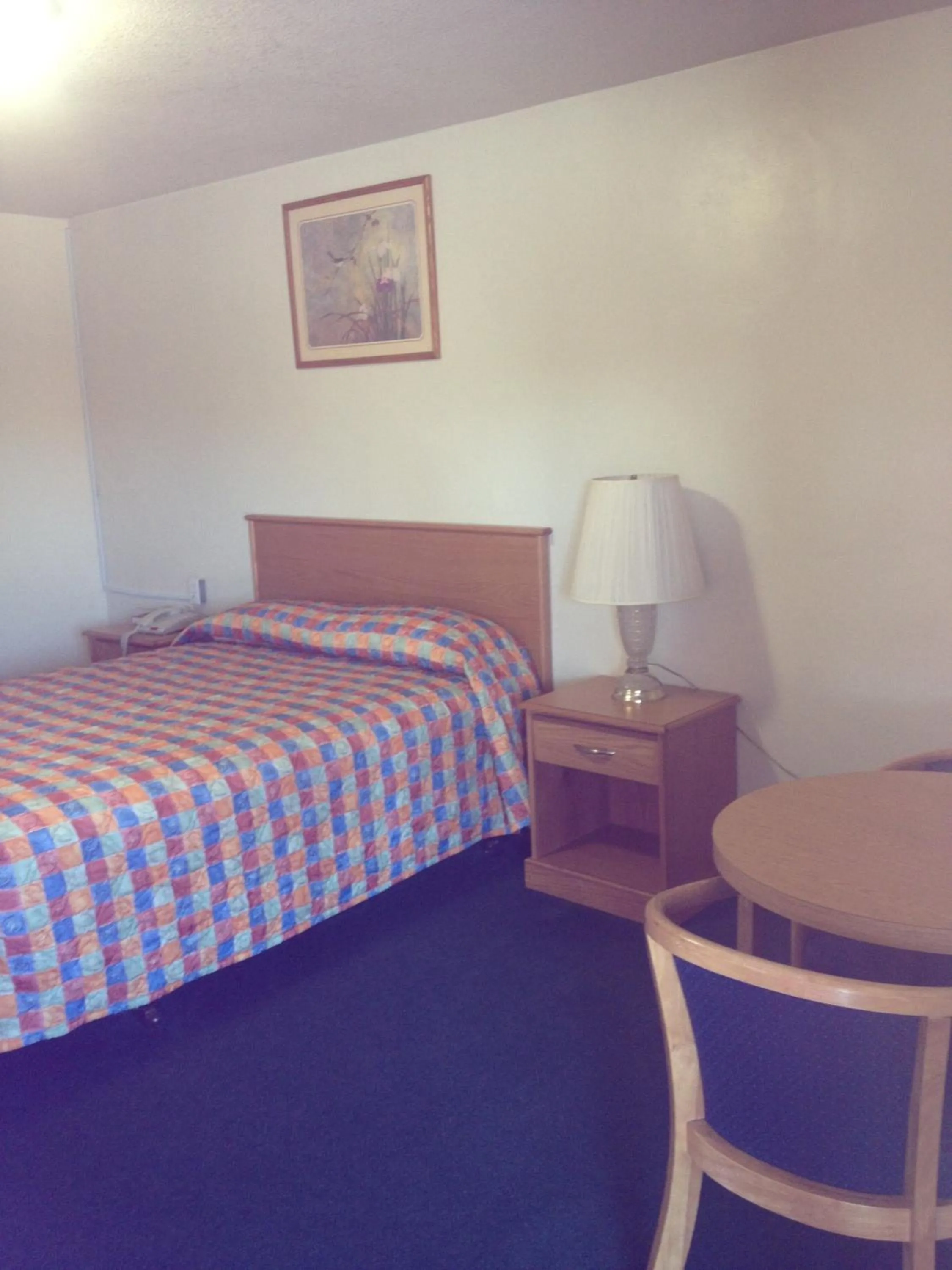 Bed in Hacienda Motel