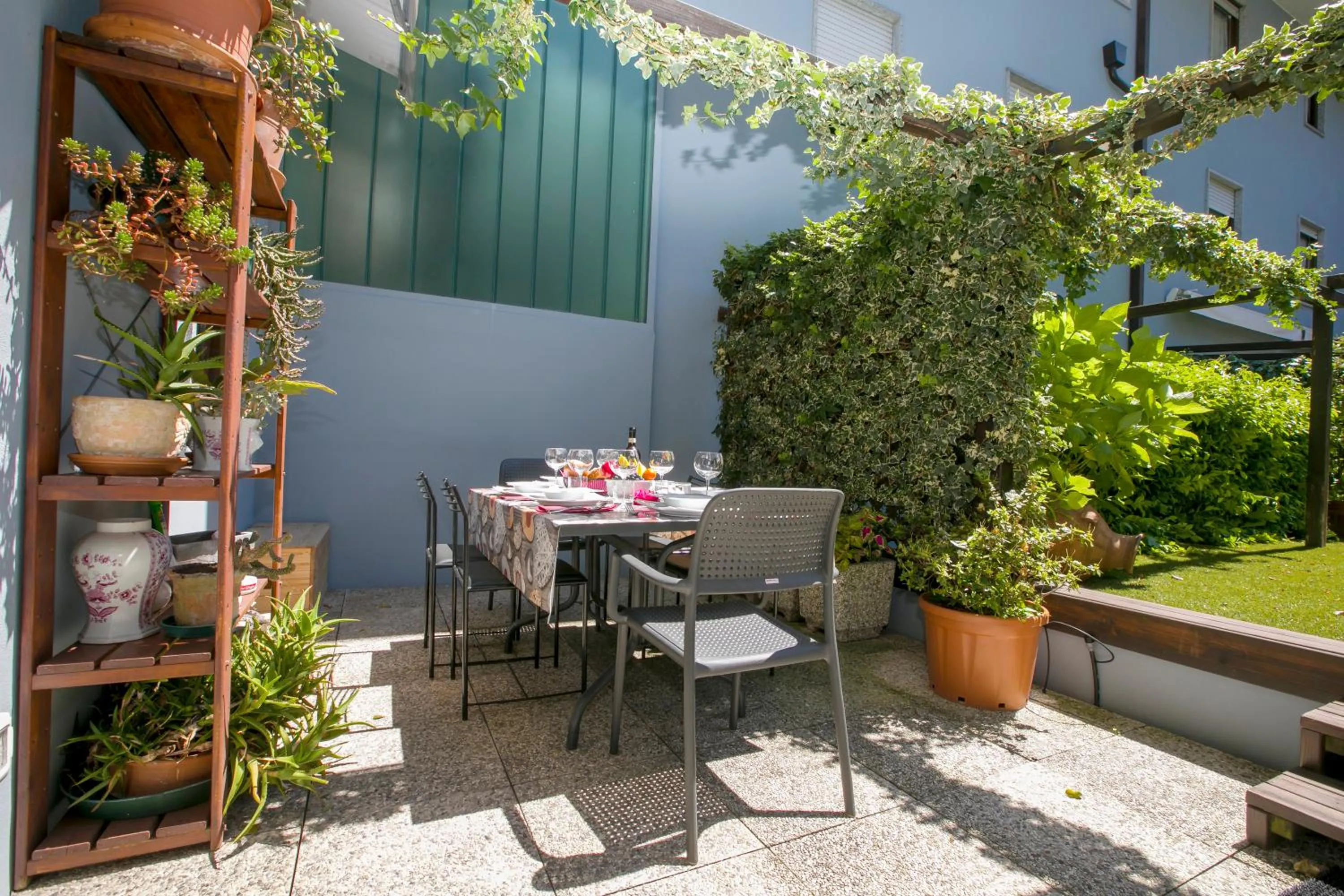 Balcony/Terrace in Elegance Suite Isabella - Happy Rentals