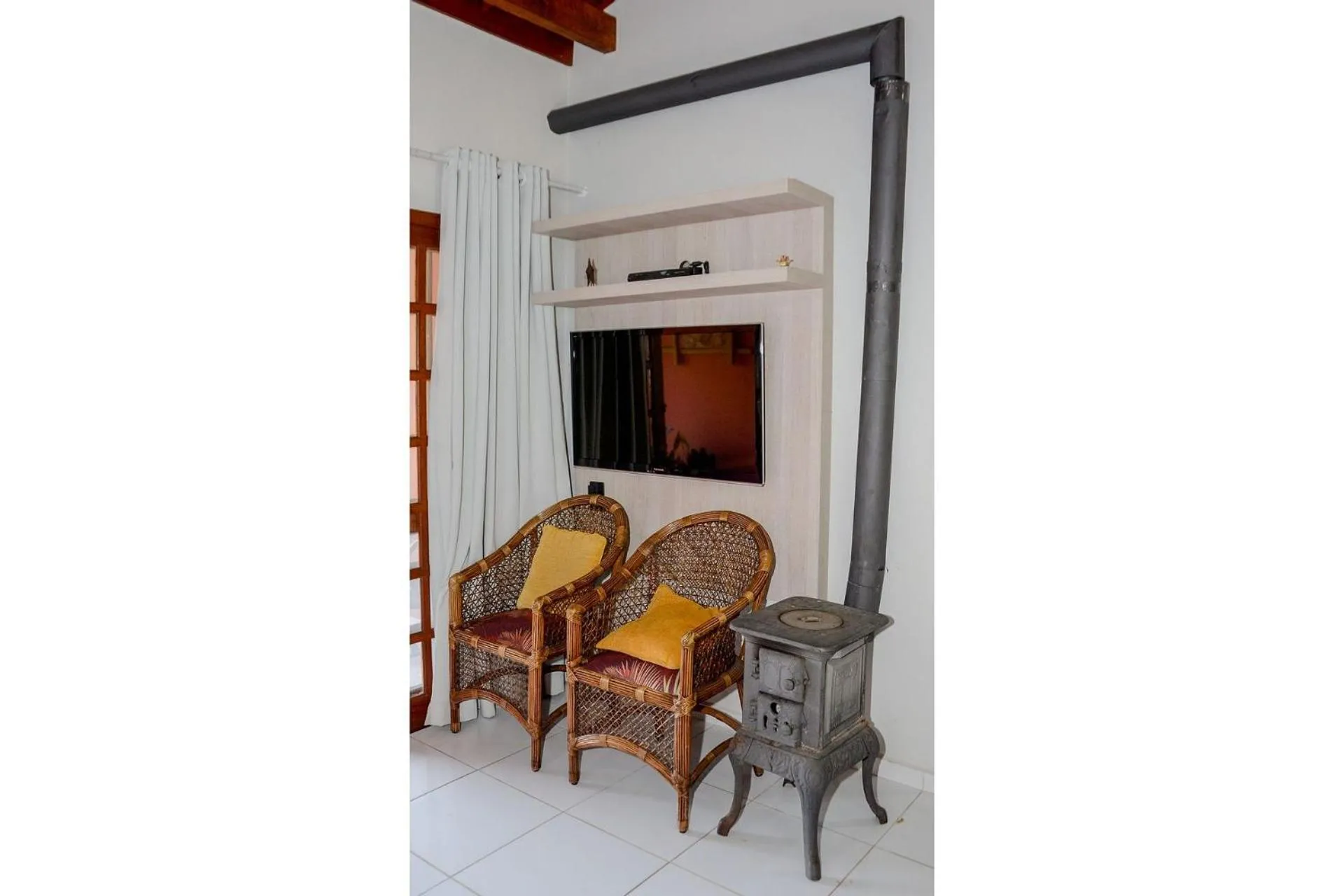 TV and multimedia in Saint Germain - Lagoa da Conceição