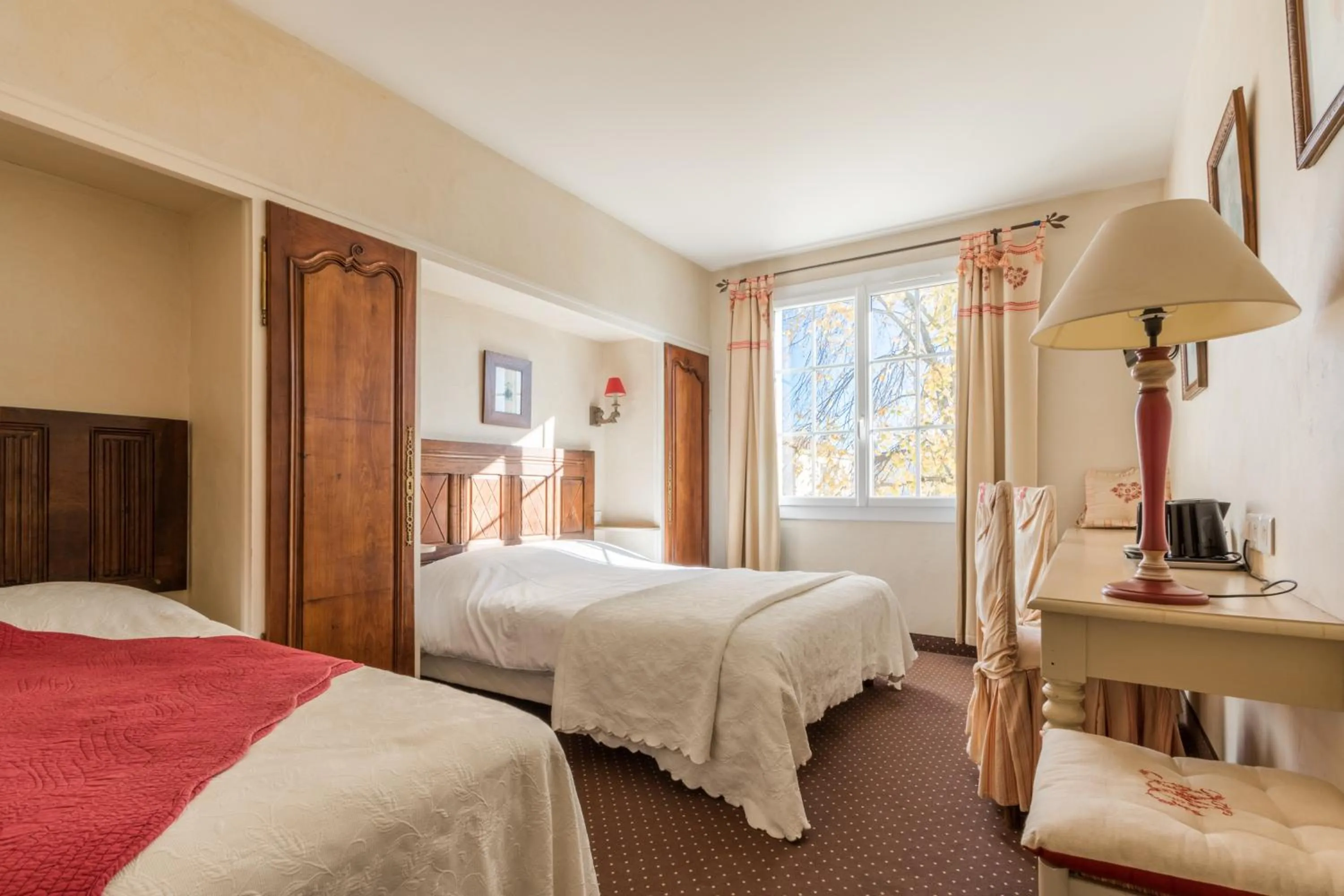 Bed in Le Manoir de l'antiquité