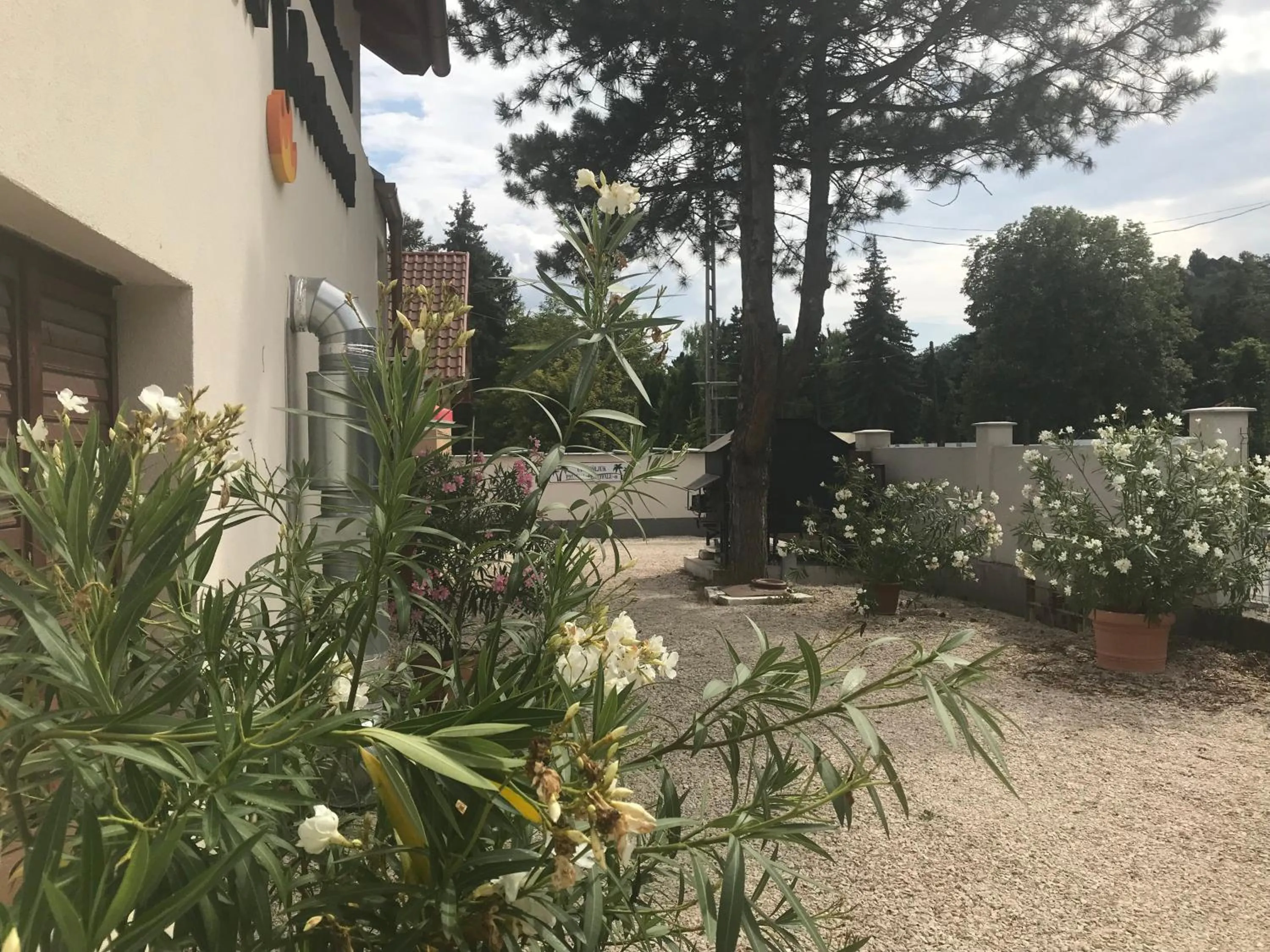 Admiralitás Kitchen and Restaurant