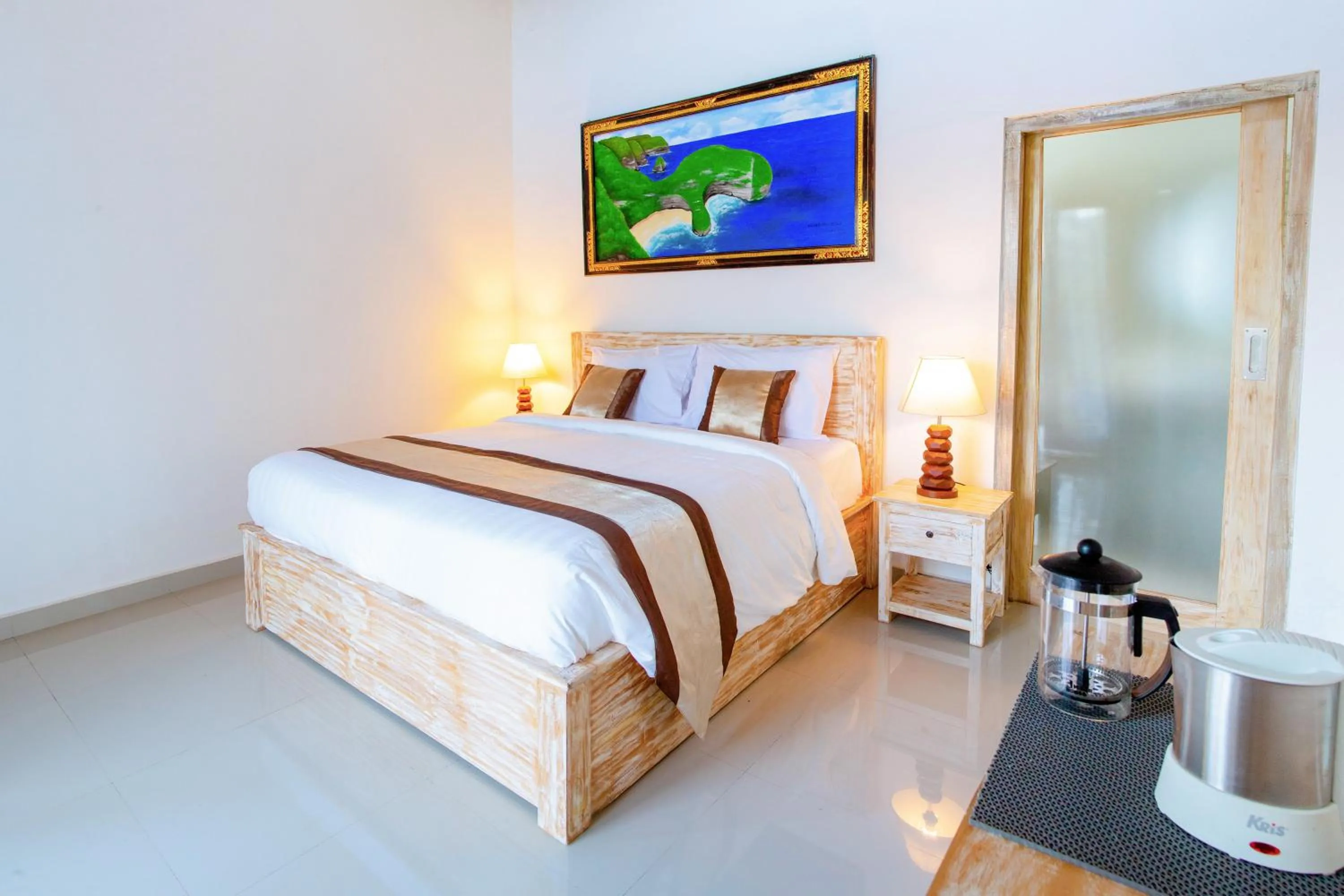 Bedroom, Bed in Kayu Kuning Cottage