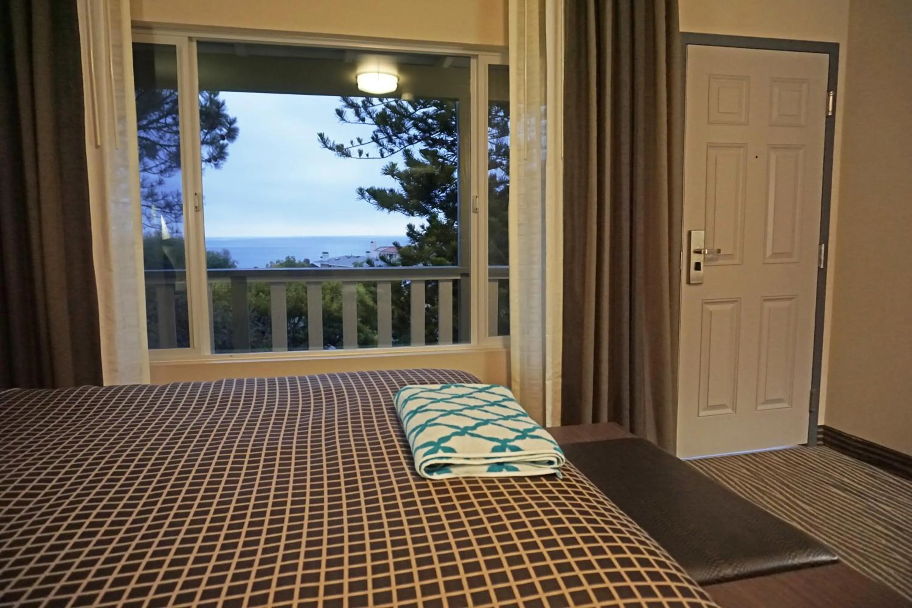 Decorative detail in Crescent Bay Inn