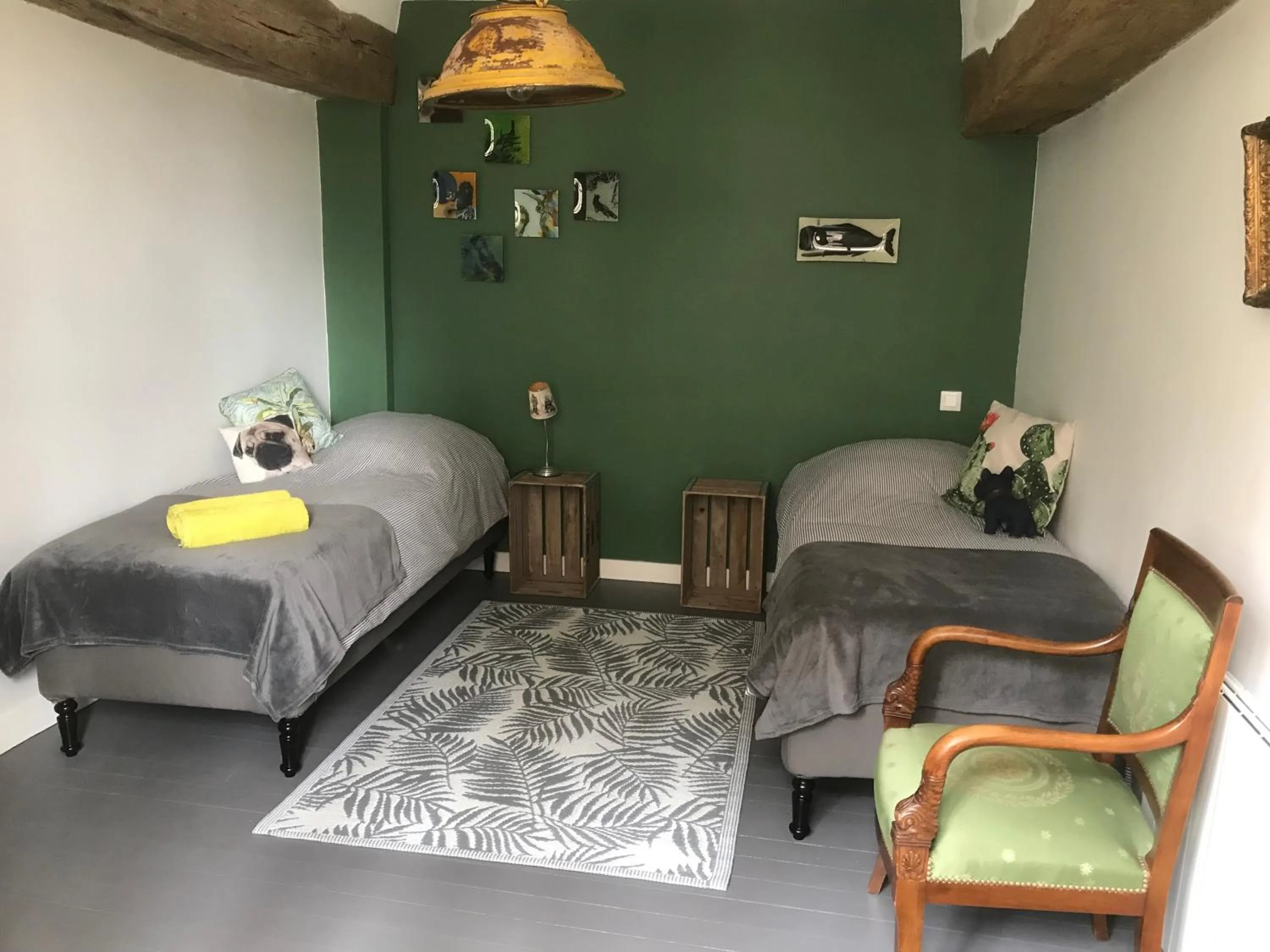 Photo of the whole room in B&B du Cloître