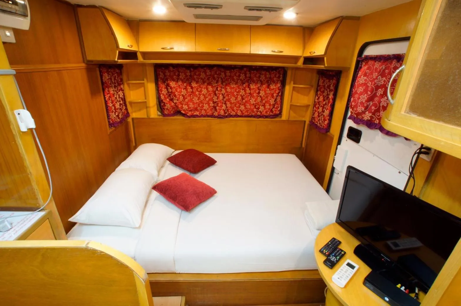 Thongsomboon Club Hotel