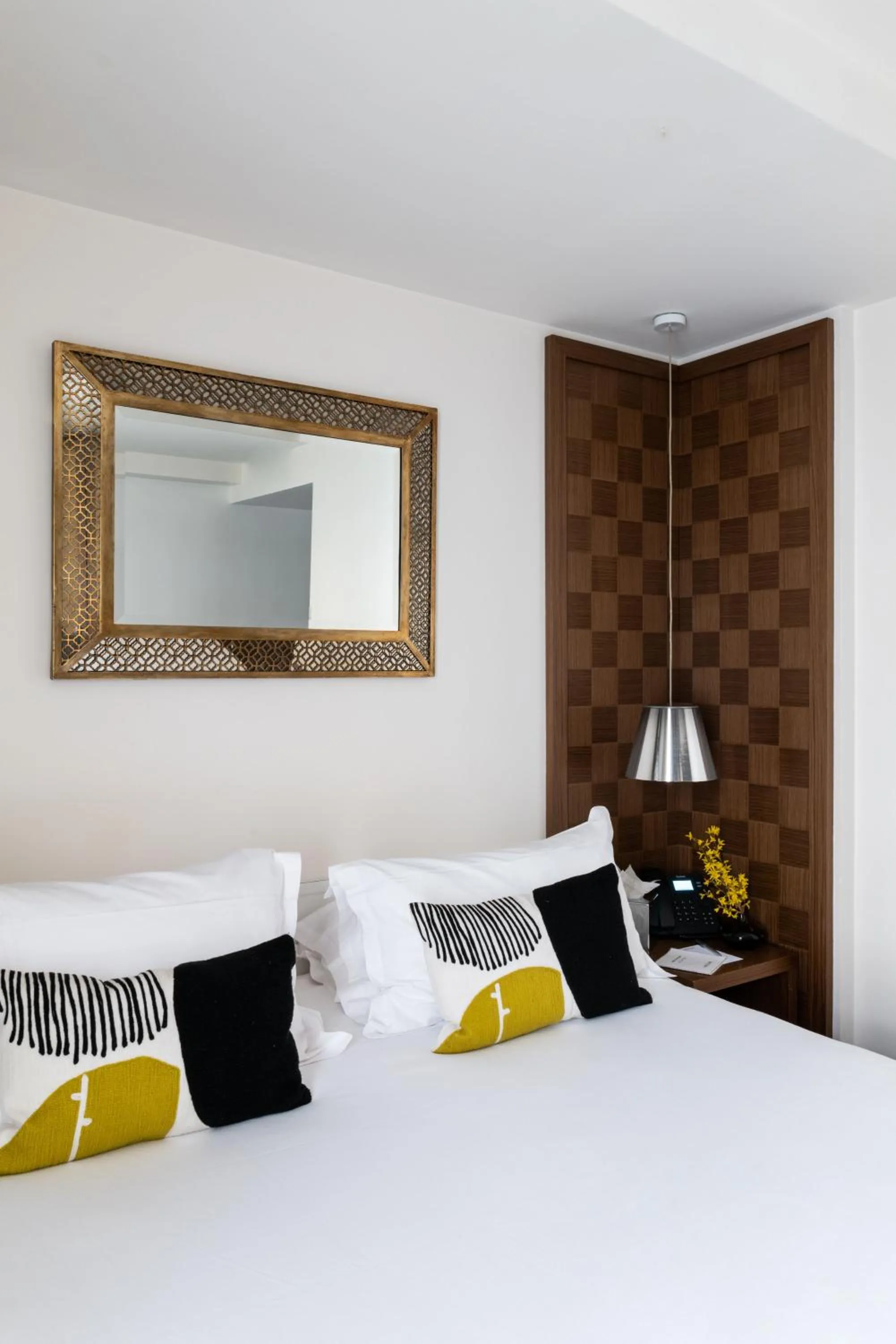 Decorative detail, Bed in Hôtel Le Colisée