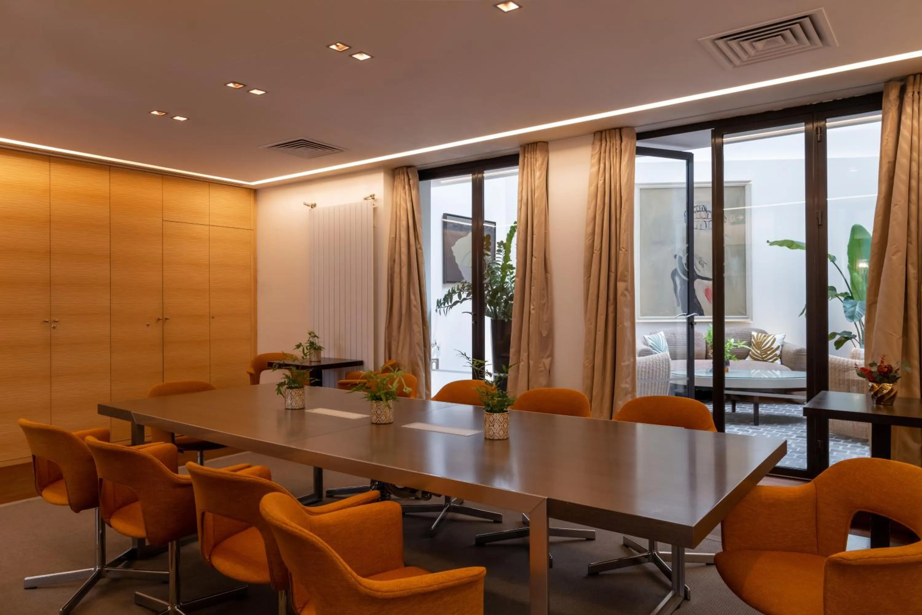 Meeting/conference room in Hôtel Le Colisée