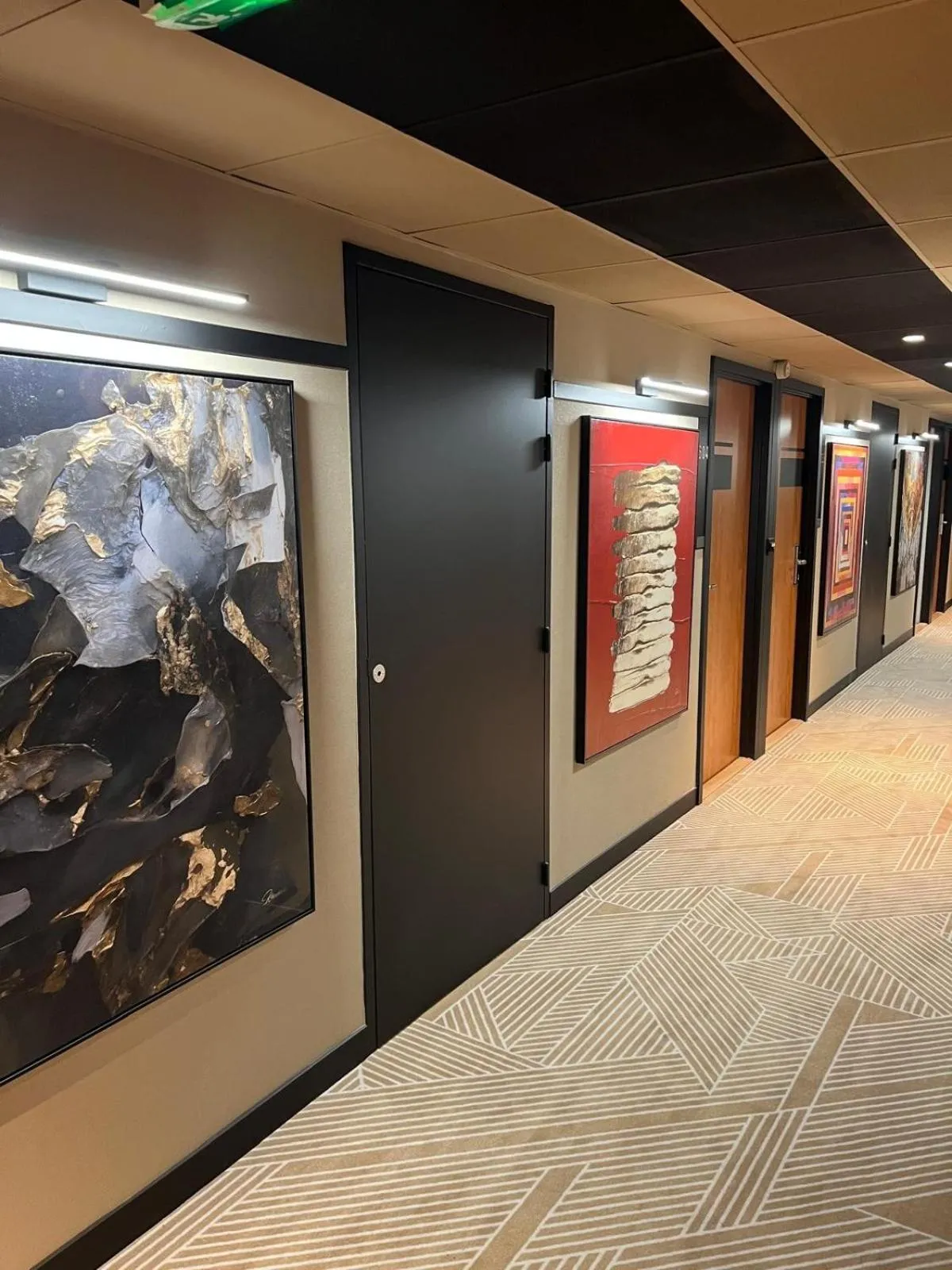 Property building in Golden Tulip Villepinte Roissy - Parc des Expositions