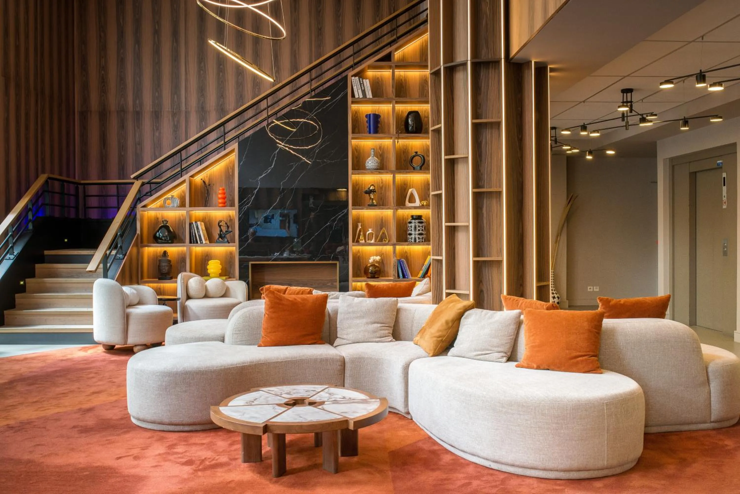 Lobby or reception in Golden Tulip Villepinte Roissy - Parc des Expositions