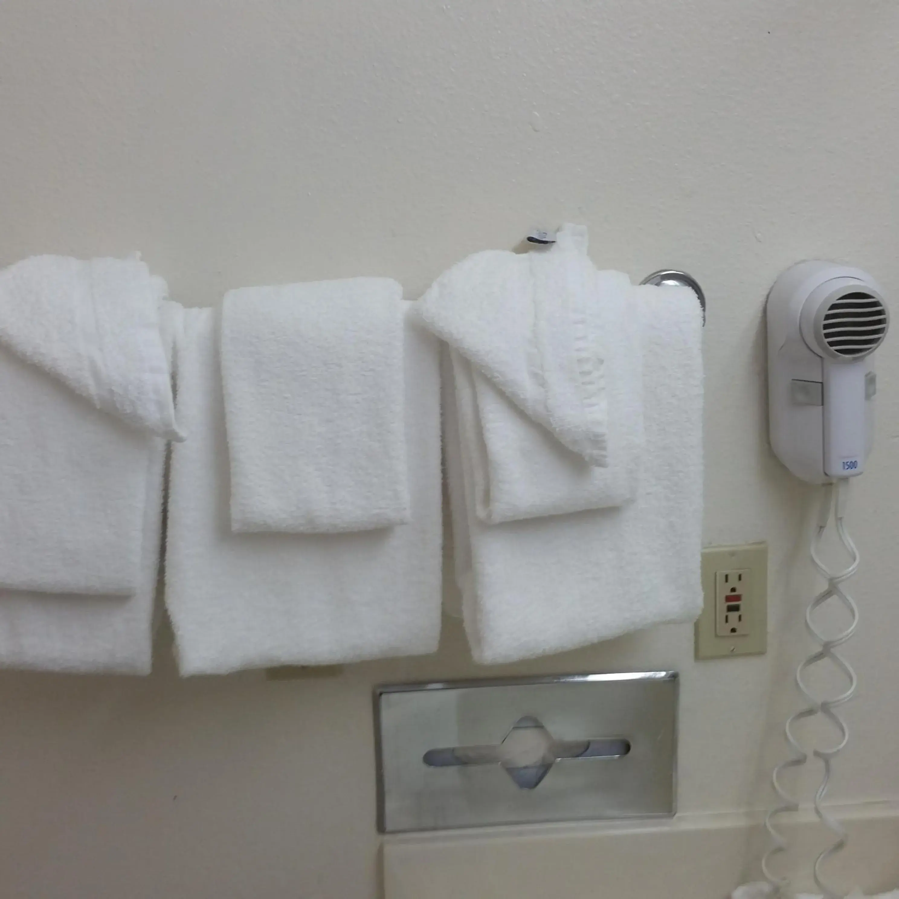 King Room - Disability Access/Non-Smoking in Days Inn by Wyndham Orange Anaheim King Room - Disability Access/Non-Smoking in Days Inn by Wyndham Orange Anaheim