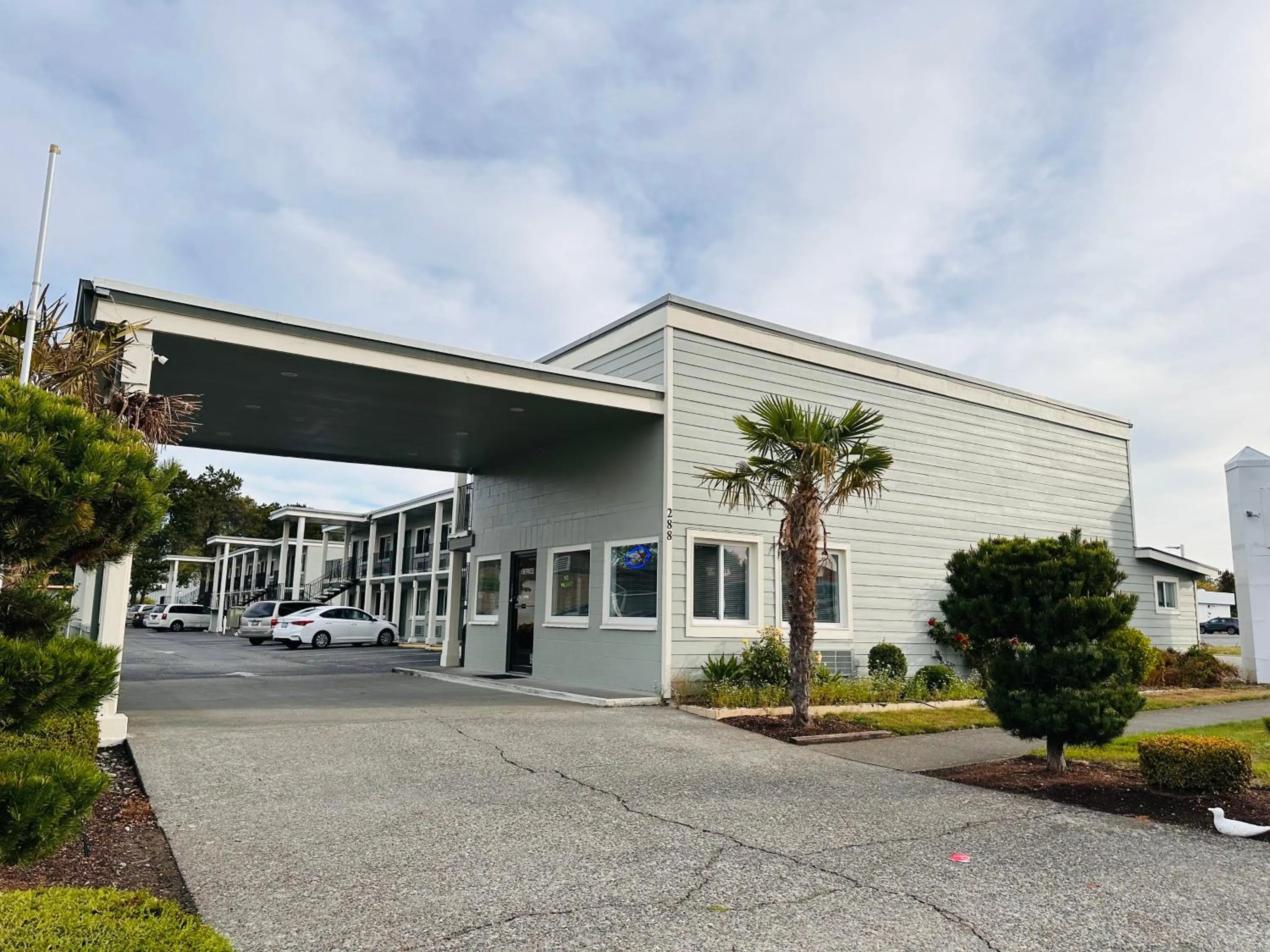 Property building in Northwoods Motel