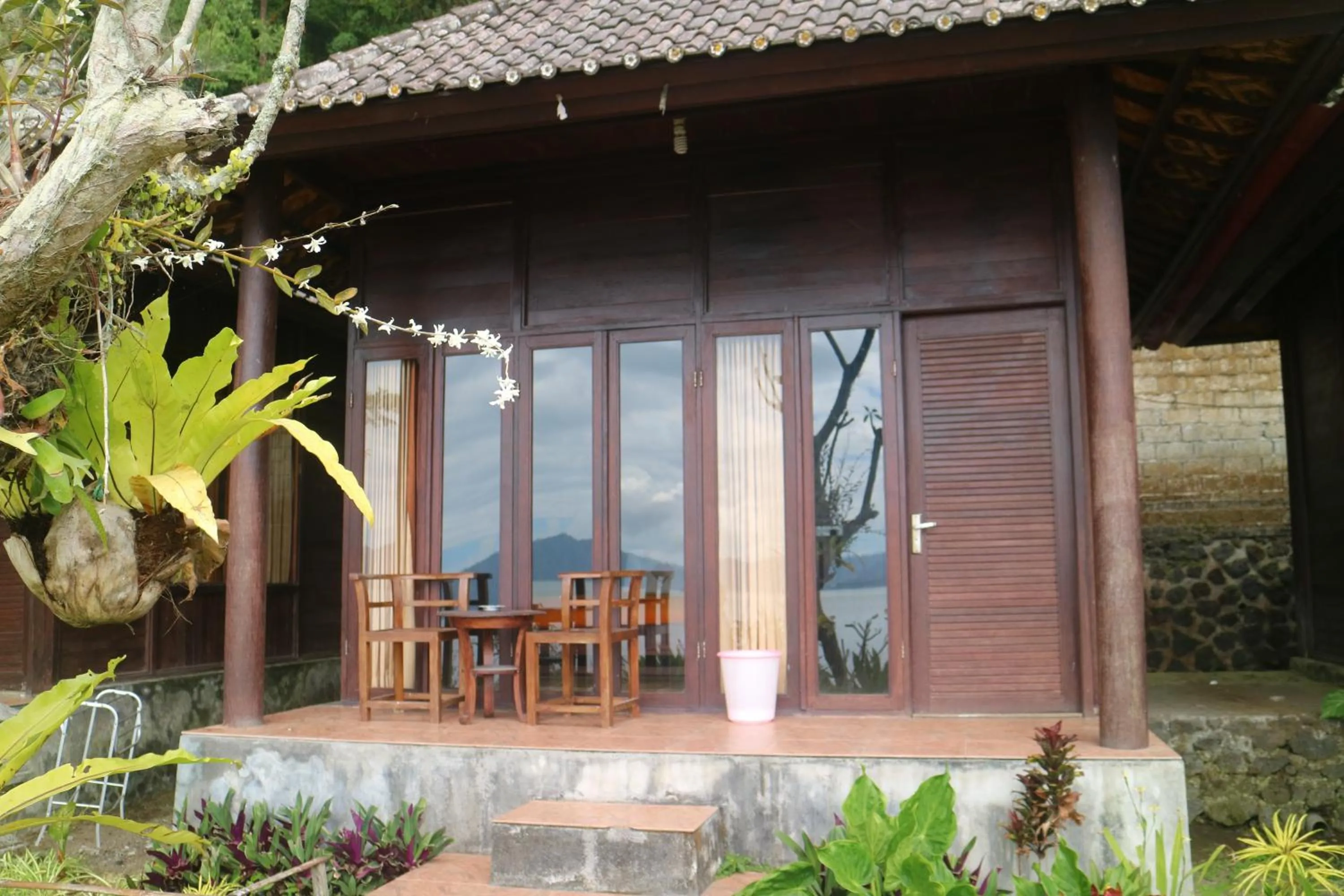 Garden view in Batur Green Lakeview in Kintamani Bali