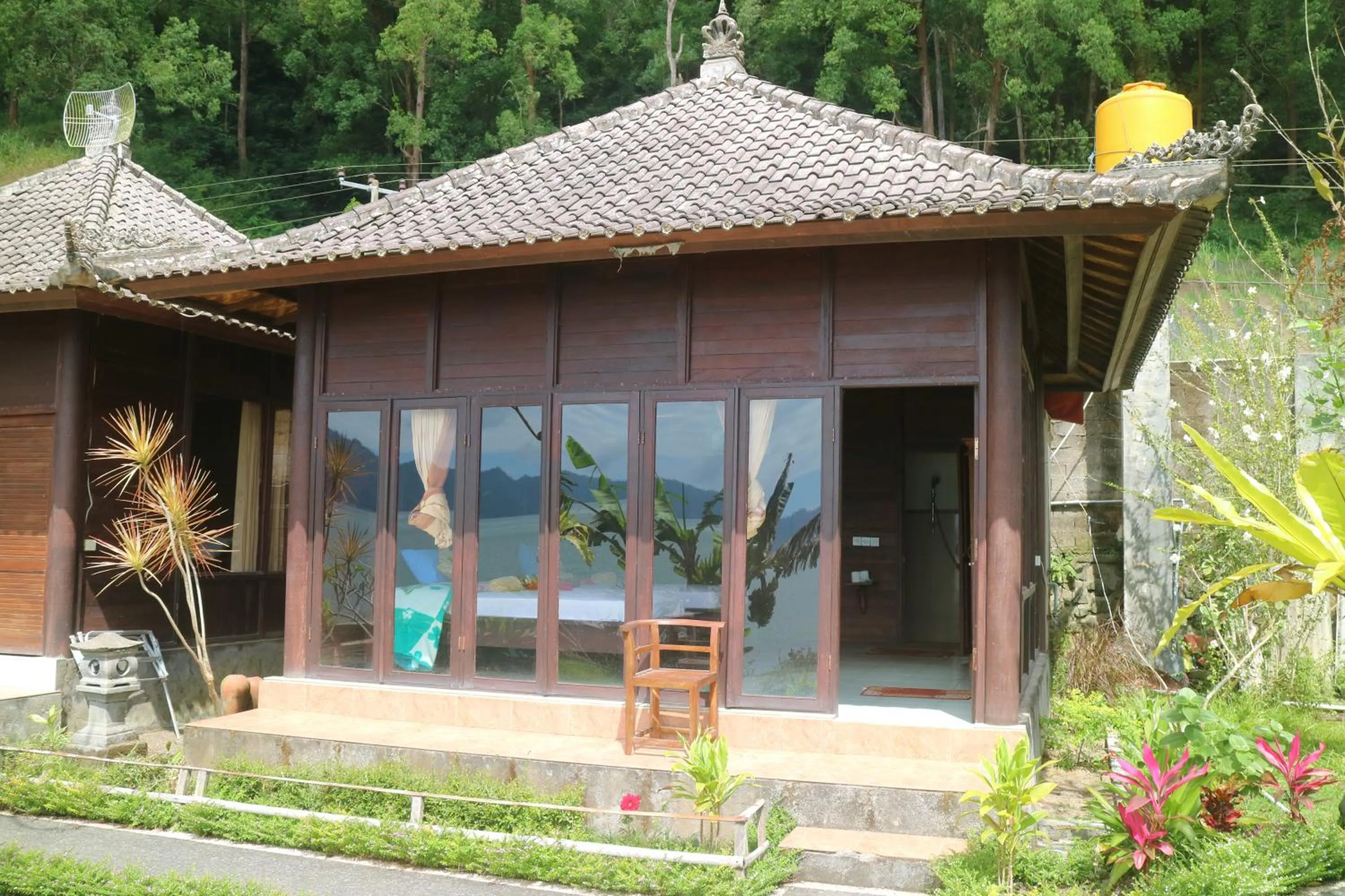 Garden view in Batur Green Lakeview in Kintamani Bali