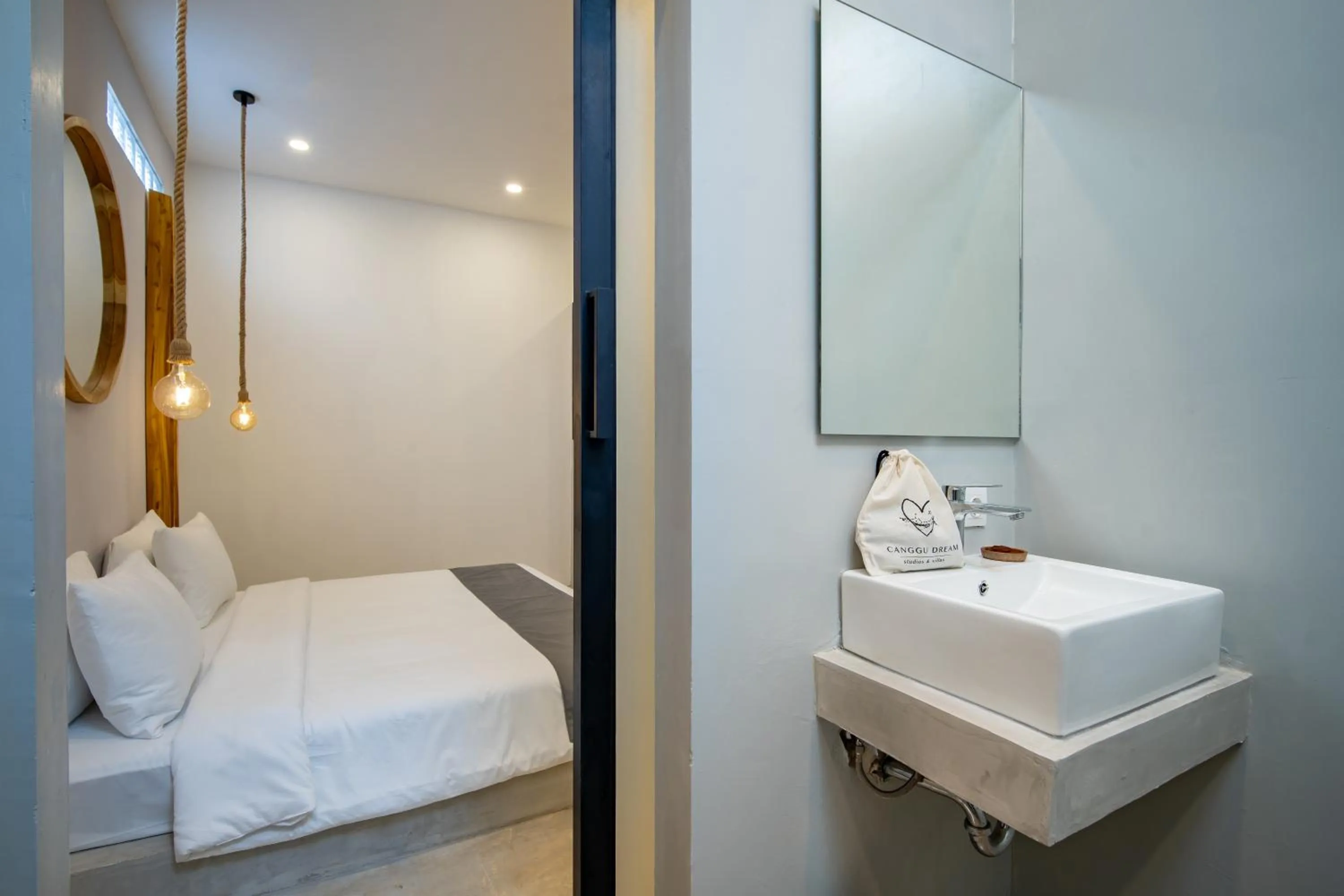 Bed in Canggu Dream Studios & Villas