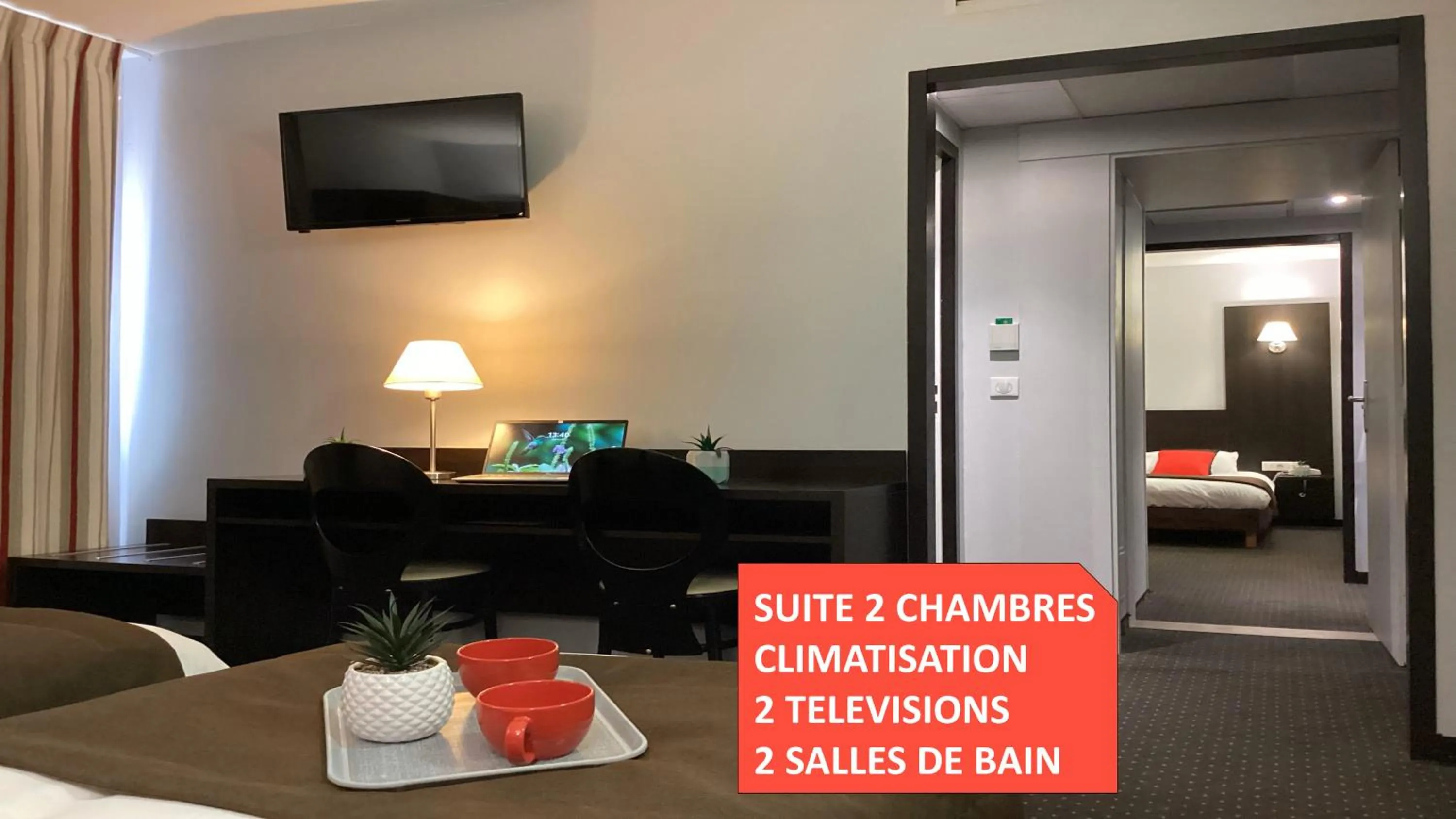 Photo of the whole room, Bed in Hôtel Alliance