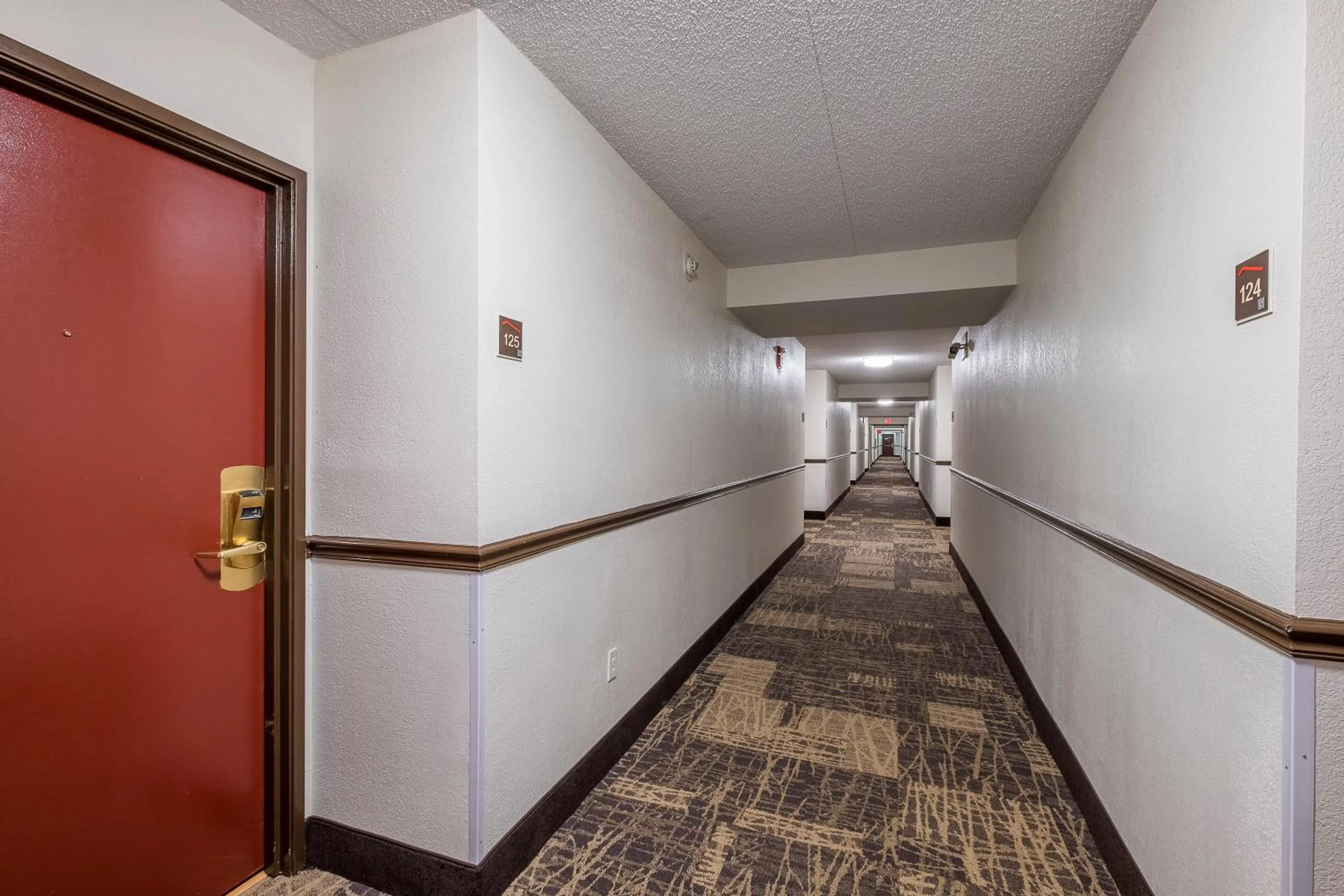 Lobby or reception in Red Roof Inn PLUS+ & Suites Knoxville West - Cedar Bluff