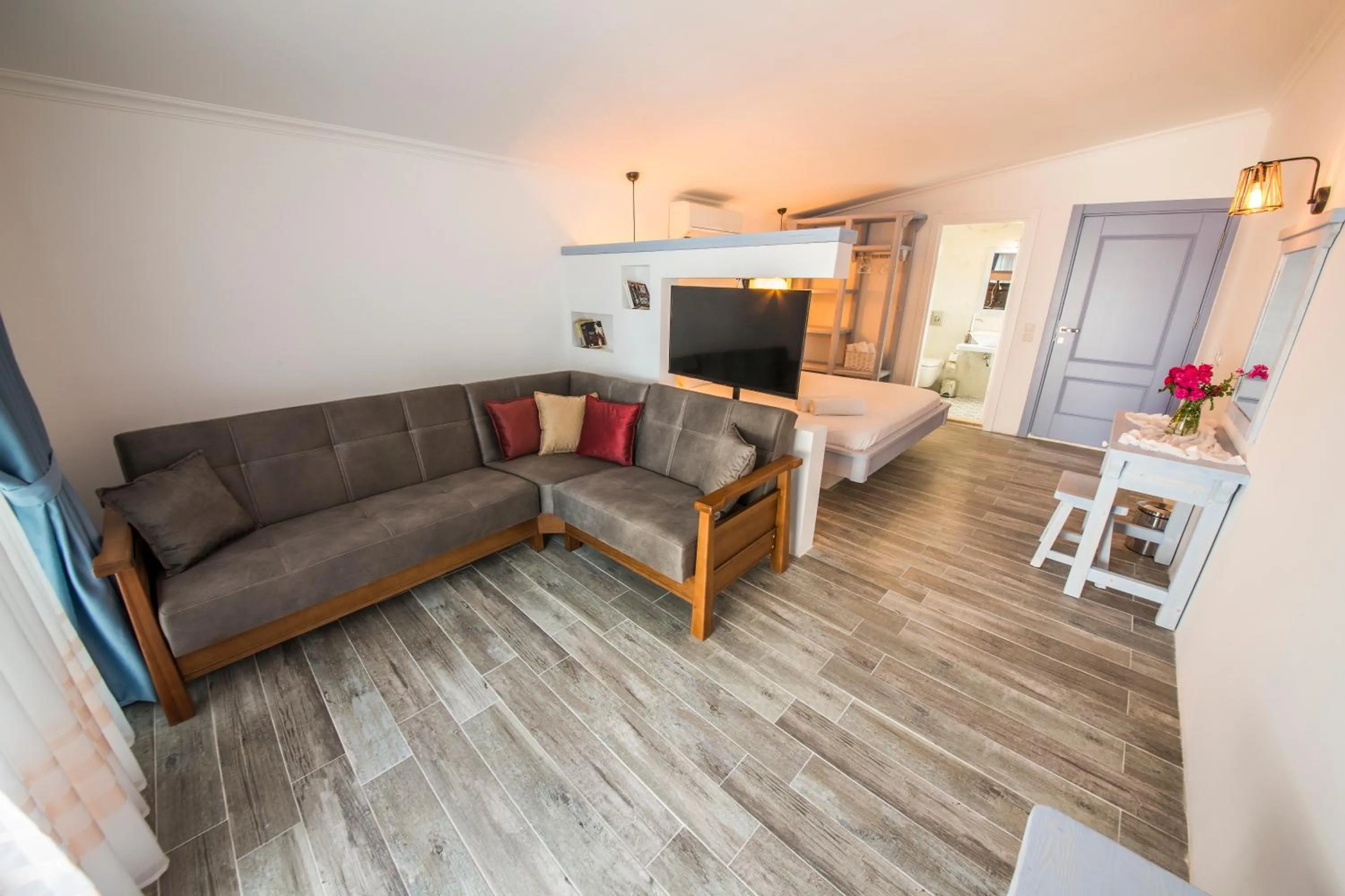 Ceylan Boutique House