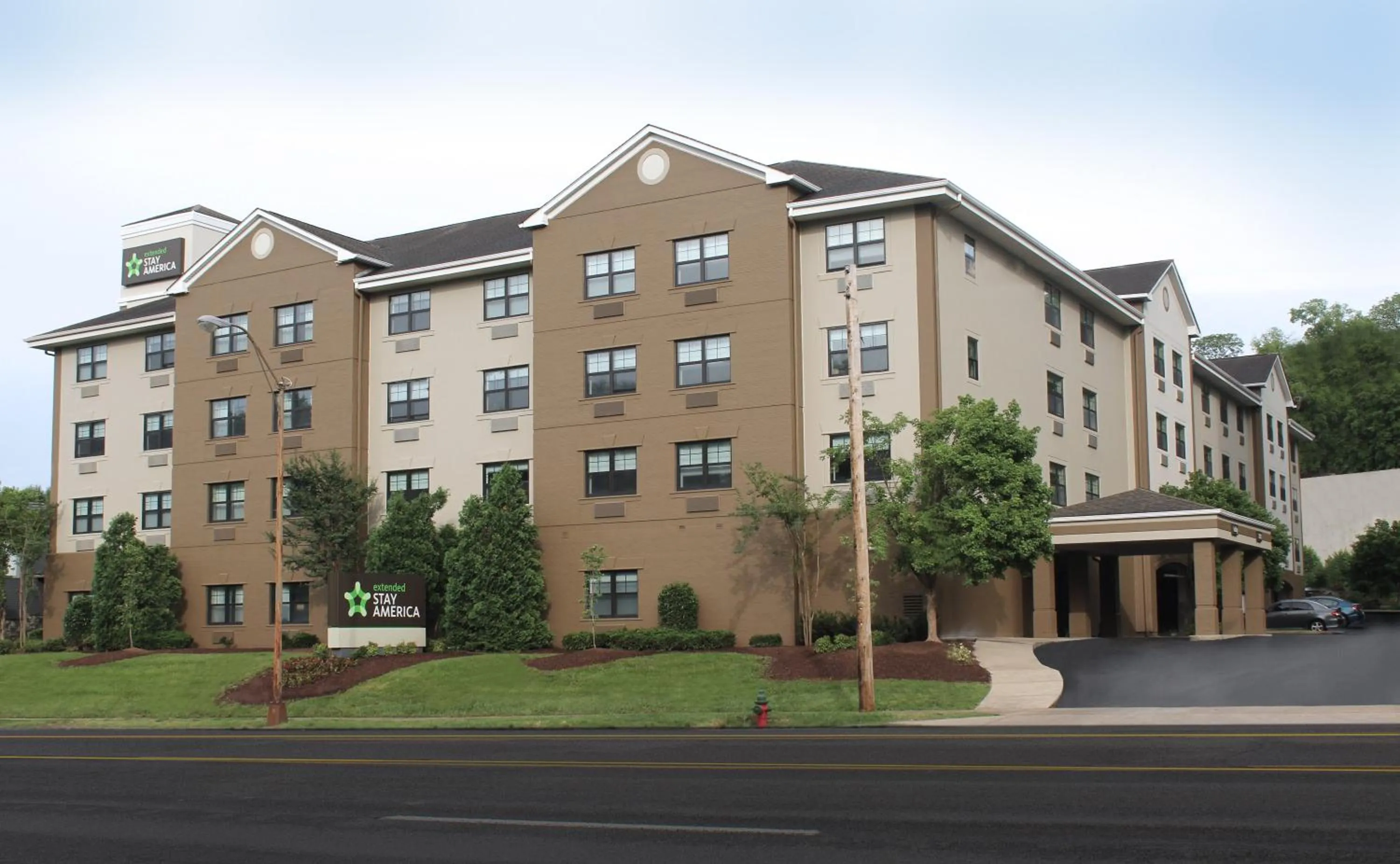 Property building in Extended Stay America Premier Suites - Nashville - Vanderbilt