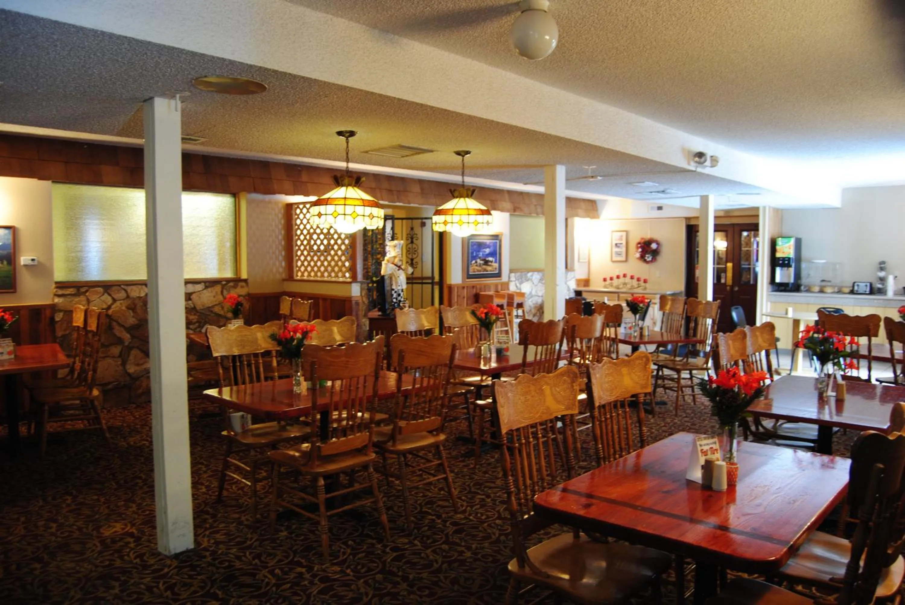 Restaurant/Places to Eat in Knights Inn Evanston