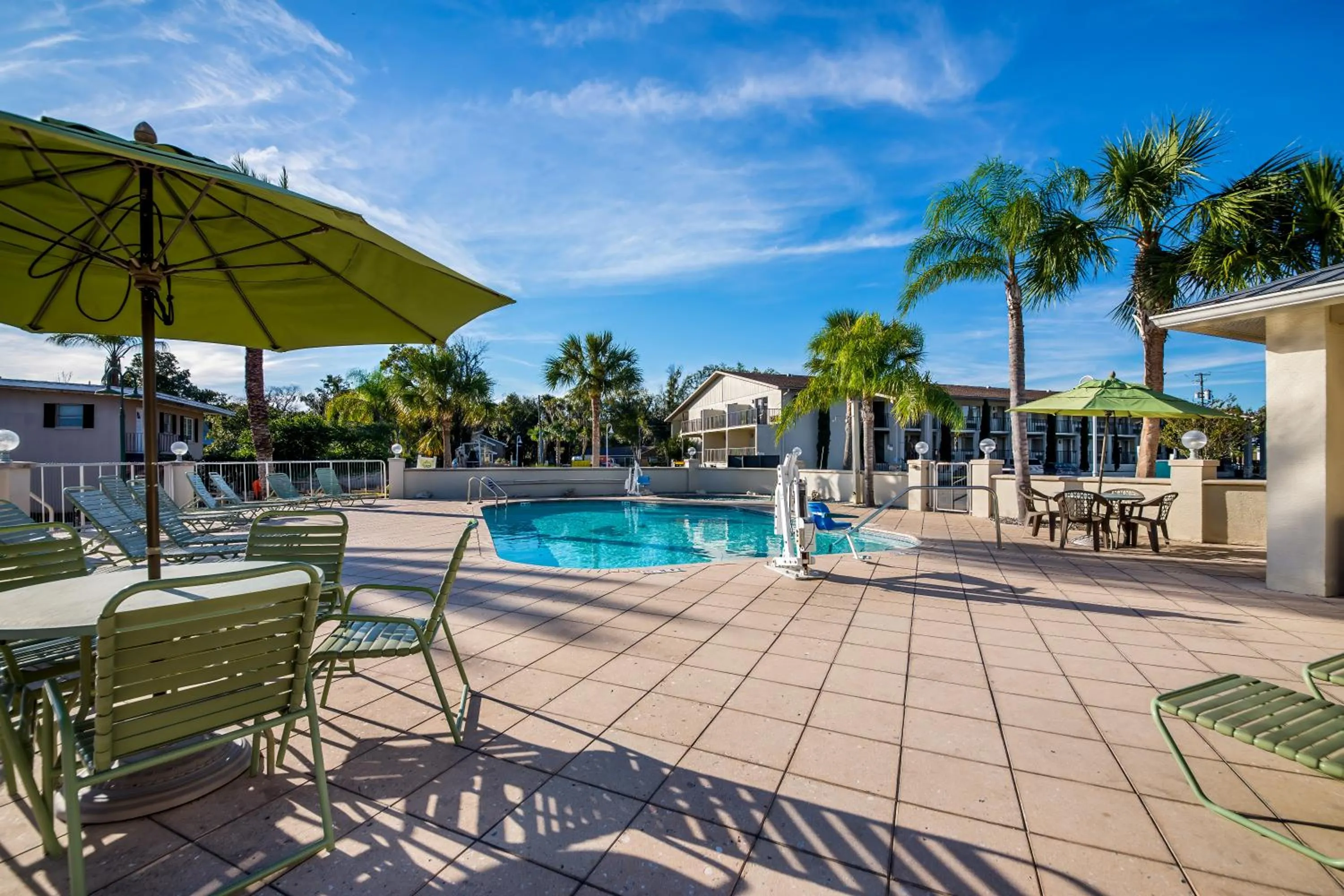 Balcony/Terrace in PaddleTail Waterfront Lodge, Trademark Collection by Wyndham