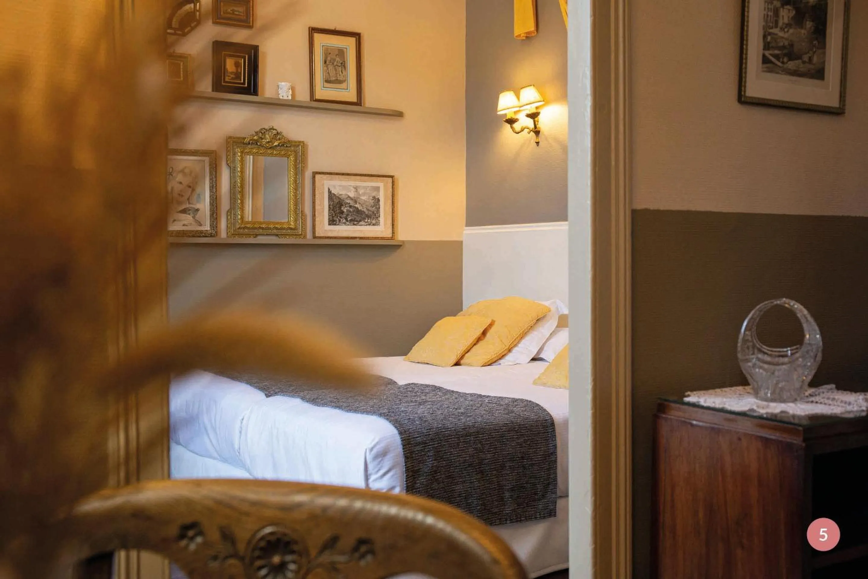 Bed in Hôtel La Casa Pairal