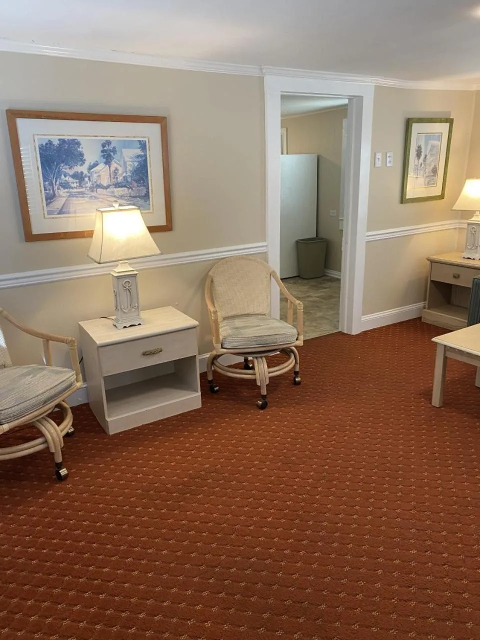 Living room in The Admiral Hotel/Motel