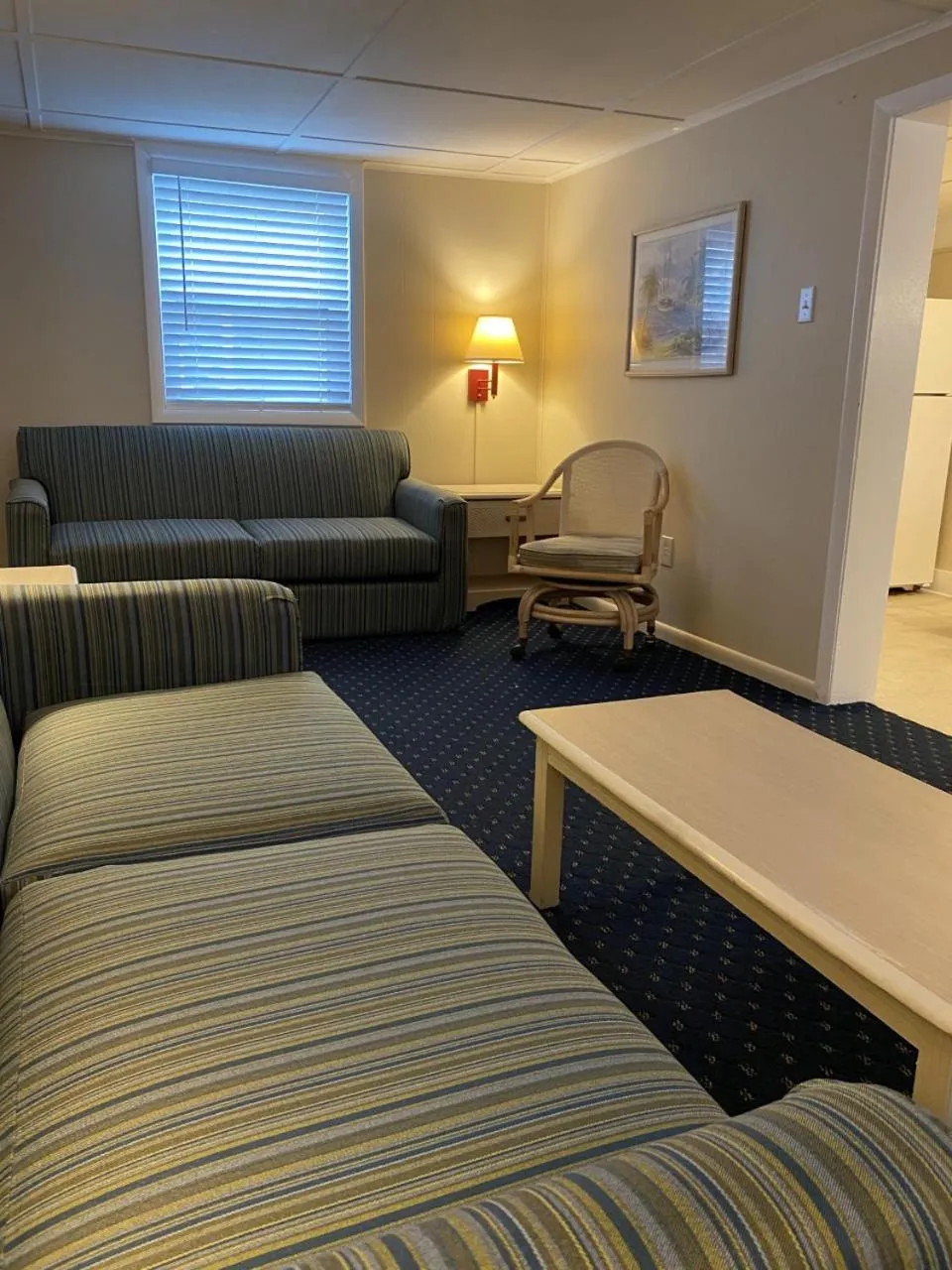 Photo of the whole room, Bed in The Admiral Hotel/Motel
