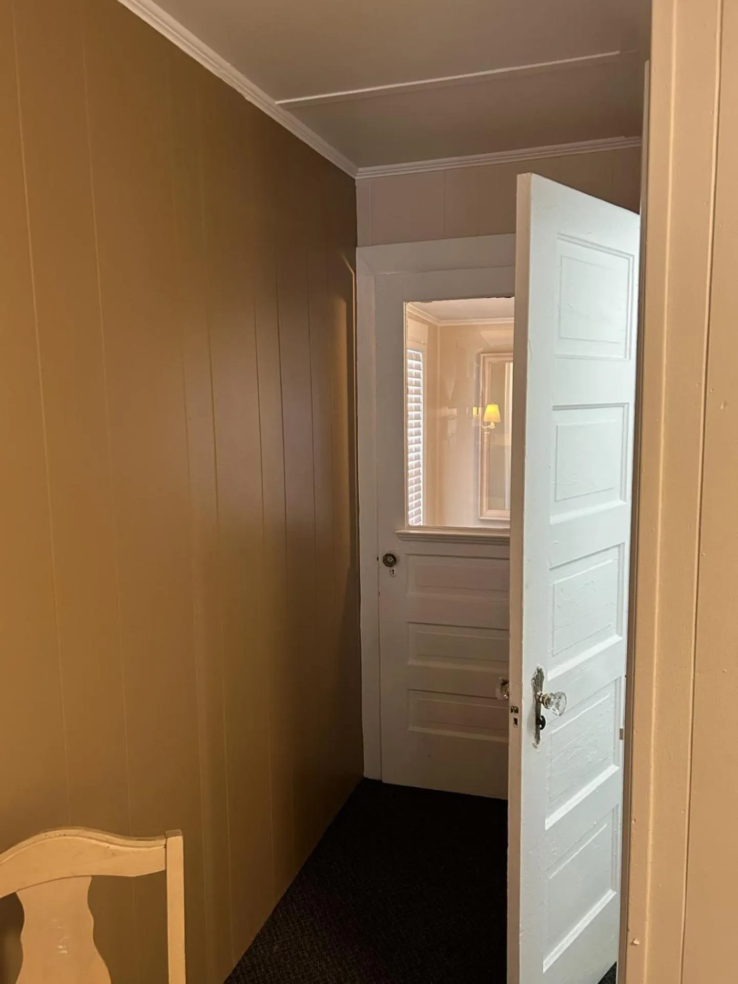 wardrobe in The Admiral Hotel/Motel