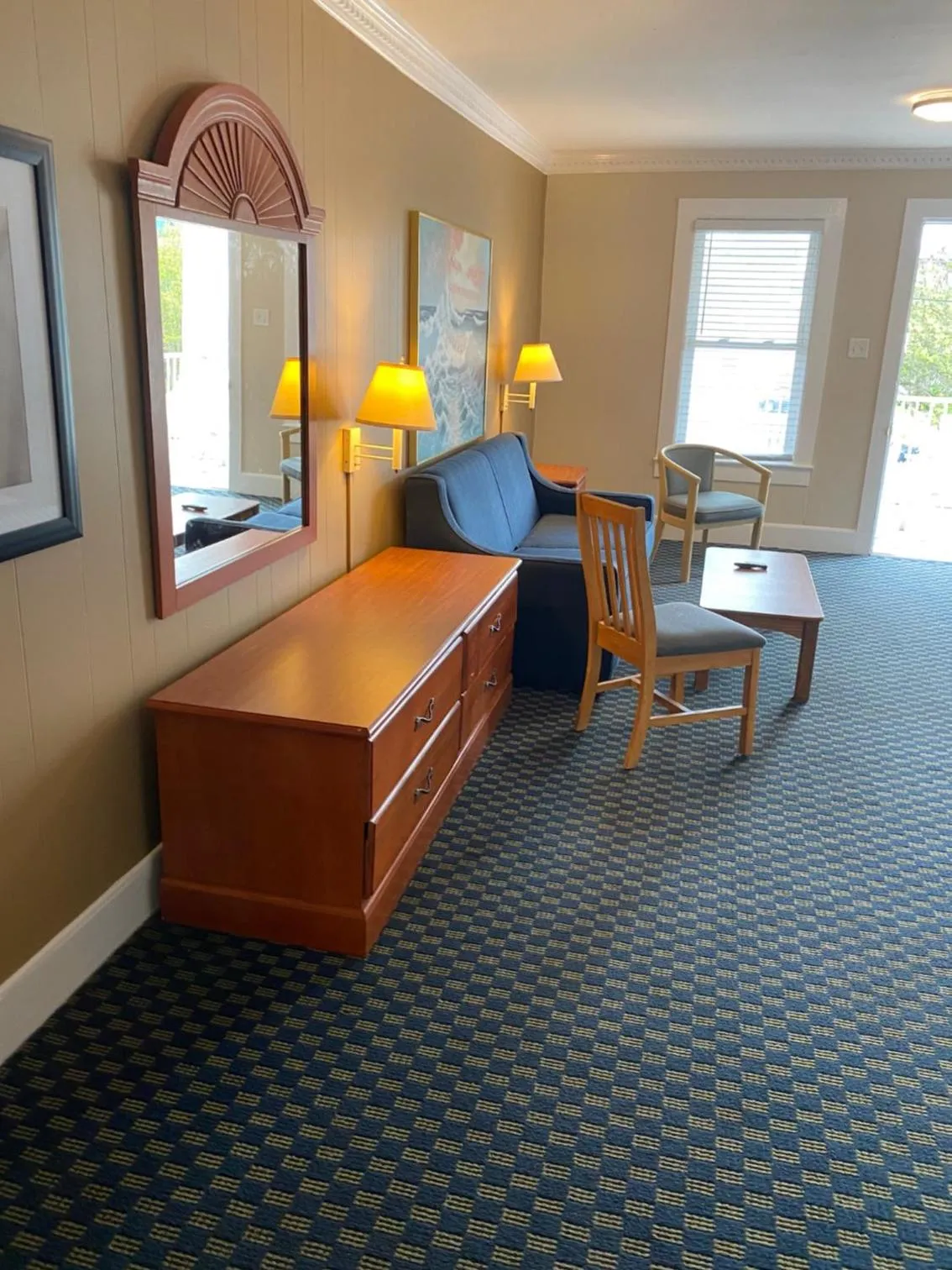 Seating area in The Admiral Hotel/Motel