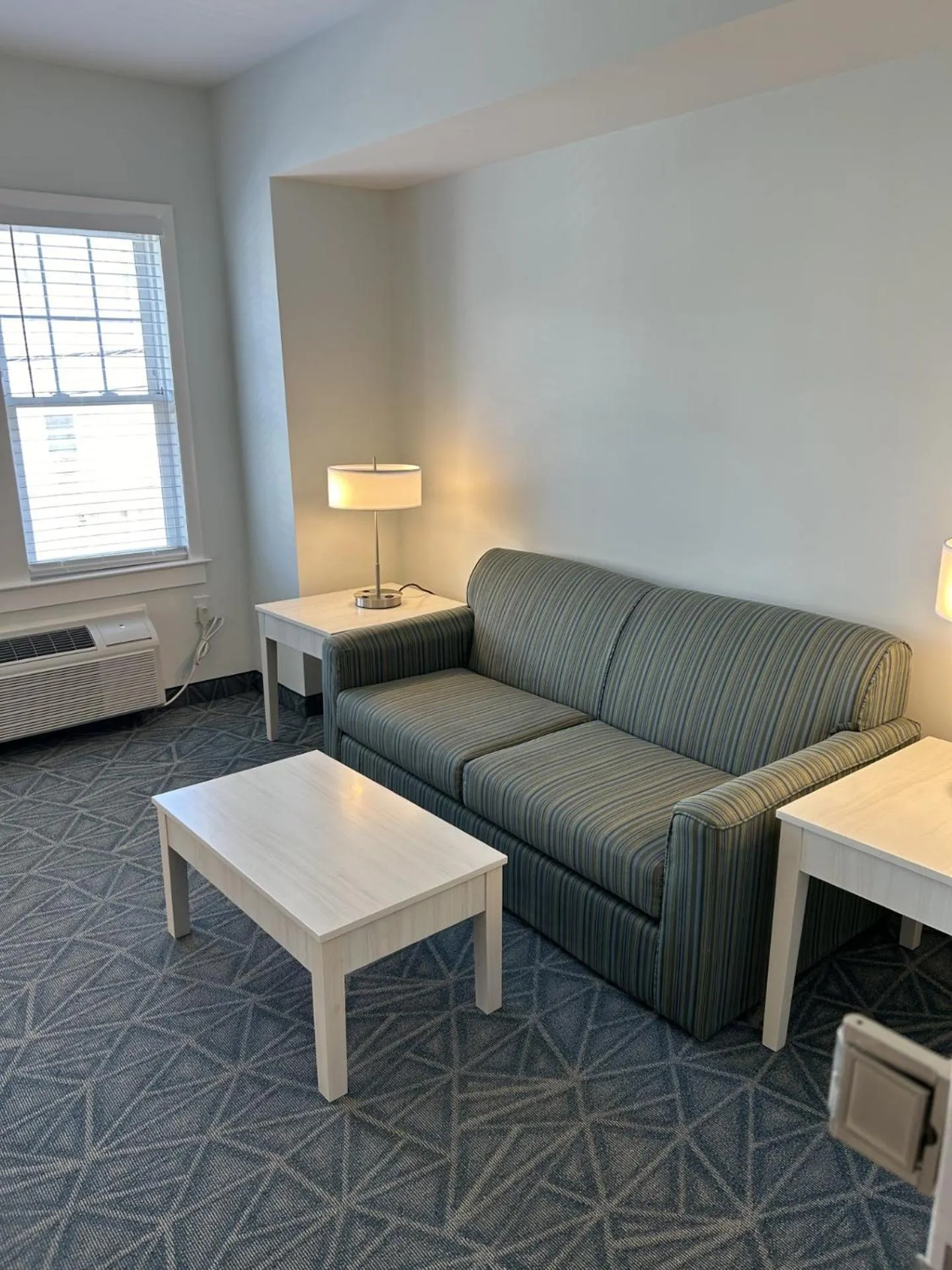 Seating area in The Admiral Hotel/Motel