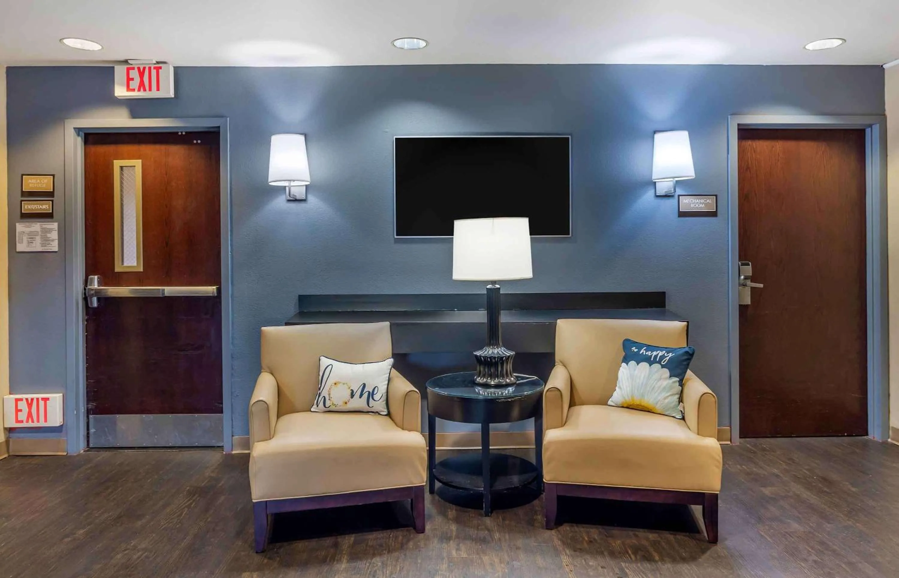 Lobby or reception in Extended Stay America Suites - Philadelphia - Horsham - Welsh Rd