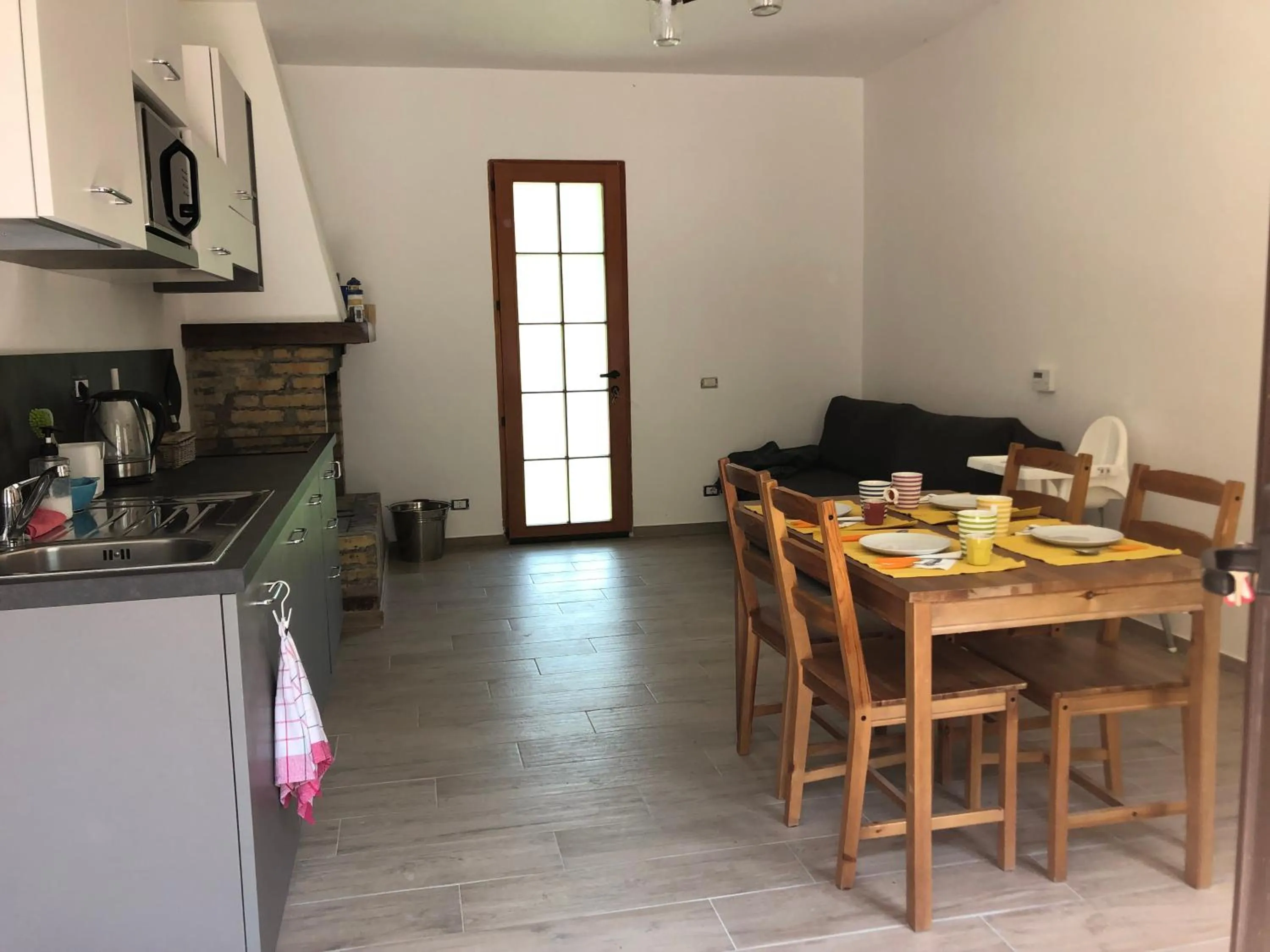 Kitchen or kitchenette in B&B Ollyfarm