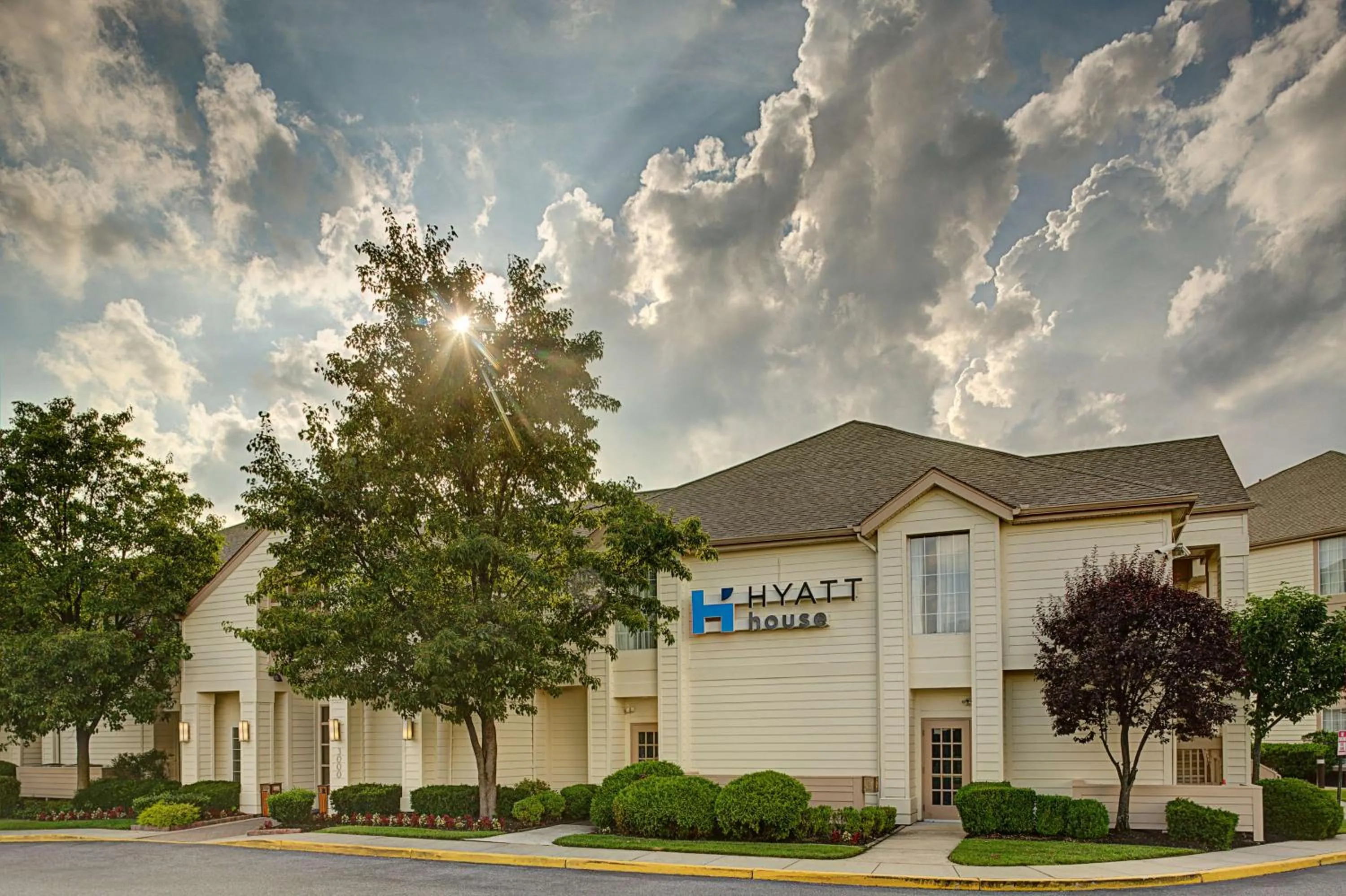 Property building in Hyatt House Mount Laurel
