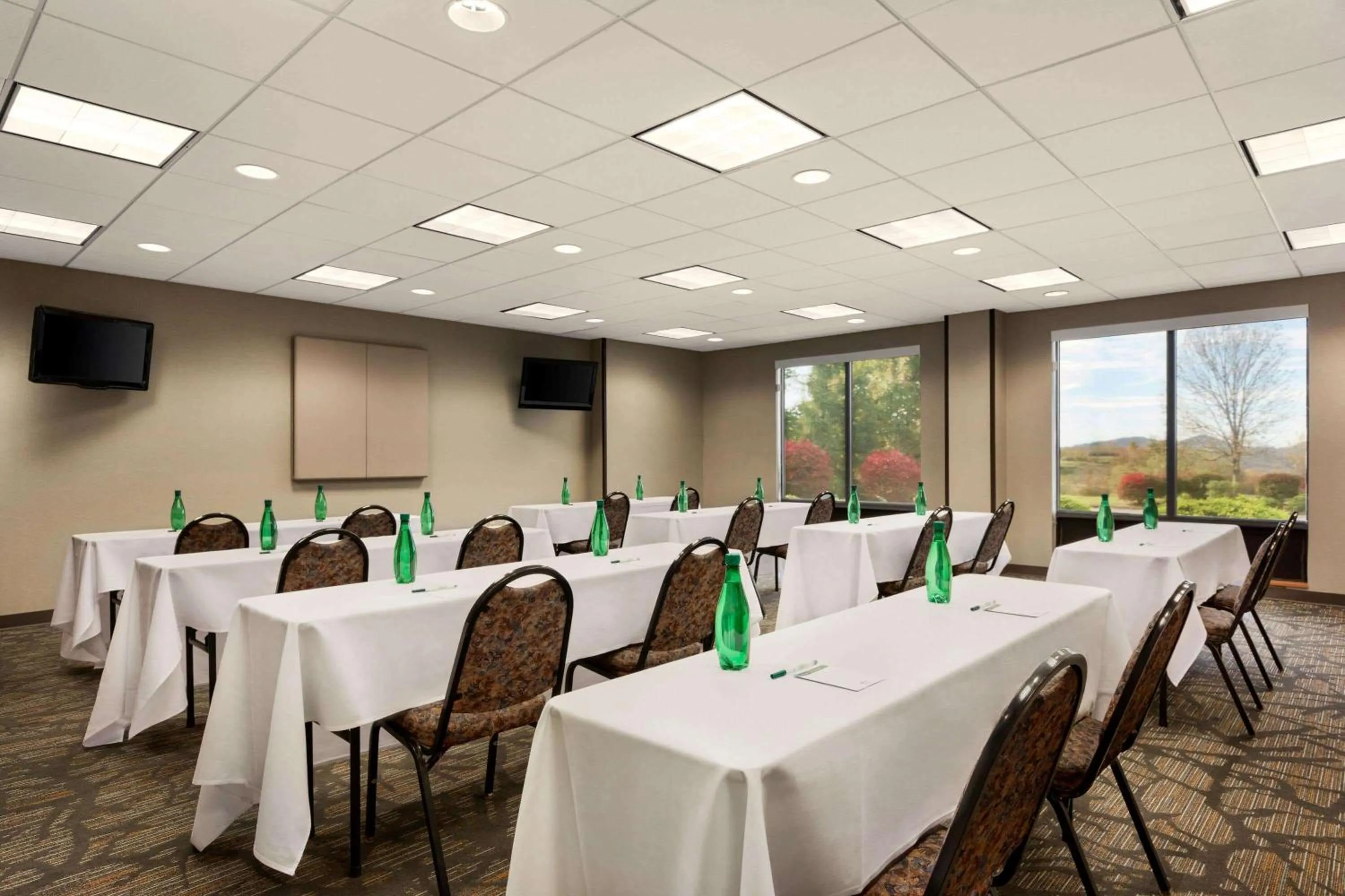 On site in Wingate by Wyndham Bridgeport Clarksburg