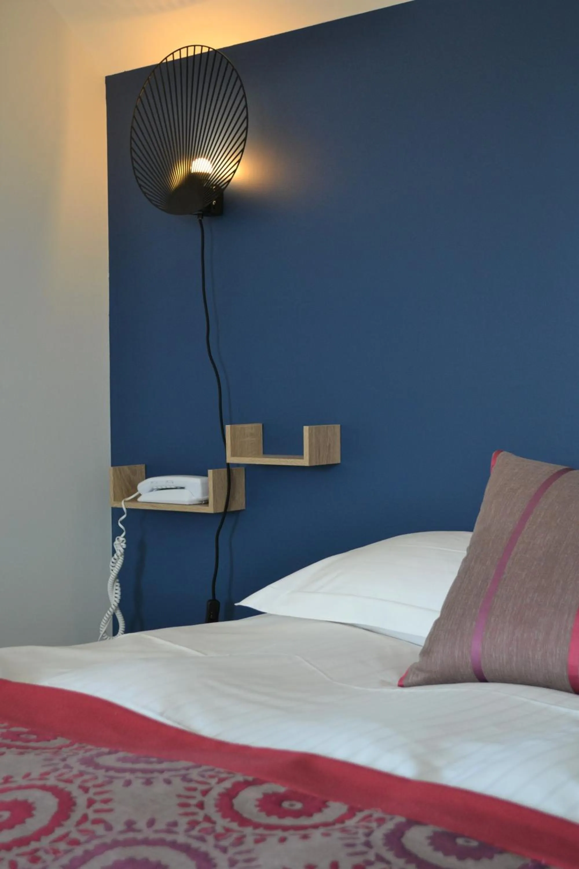 Bed in The Originals Boutique, Hôtel Les Quatre Salines, Le Mont Saint-Michel Sud