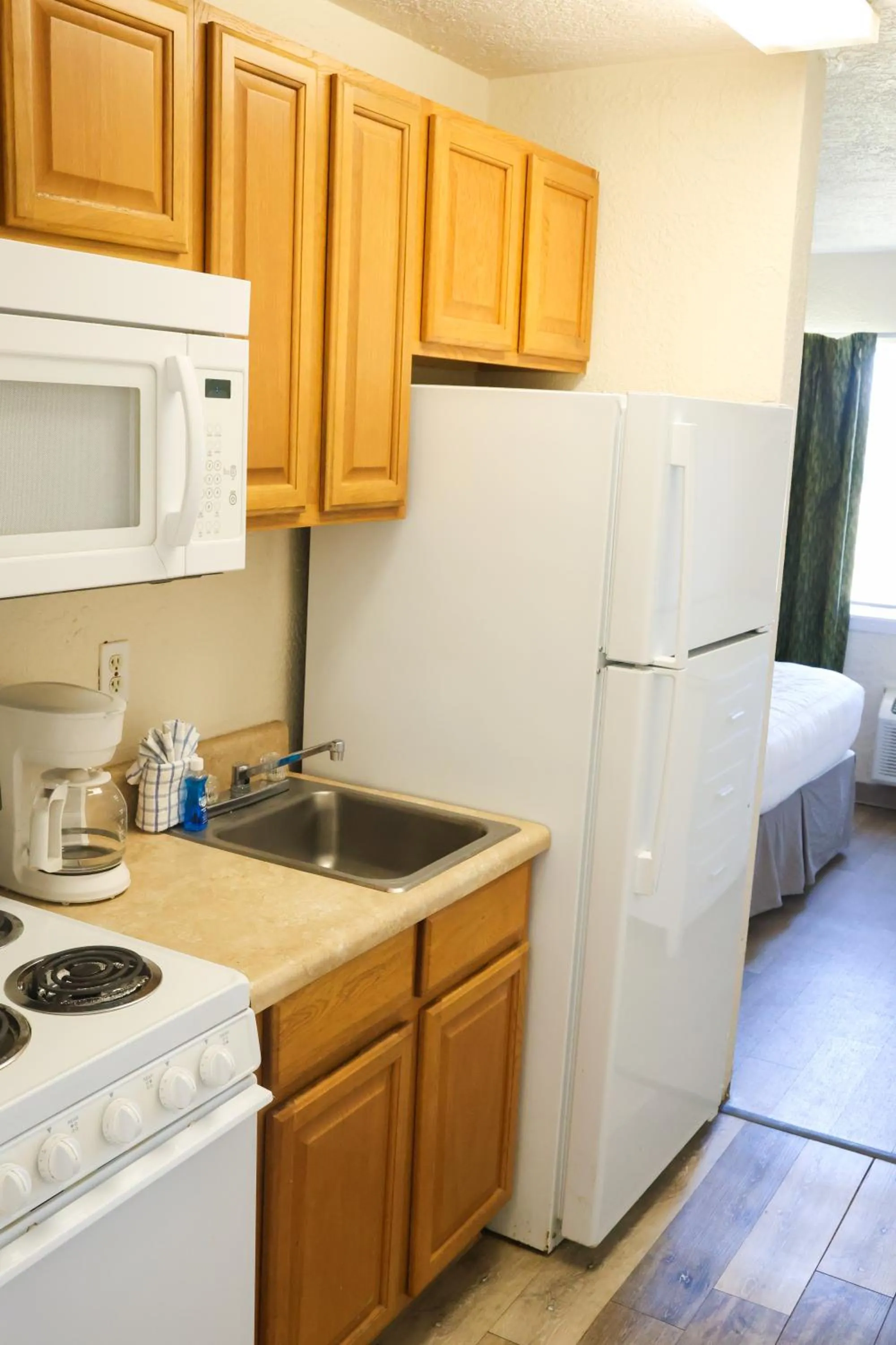Kitchen or kitchenette in Flamingo Hotel & Tower