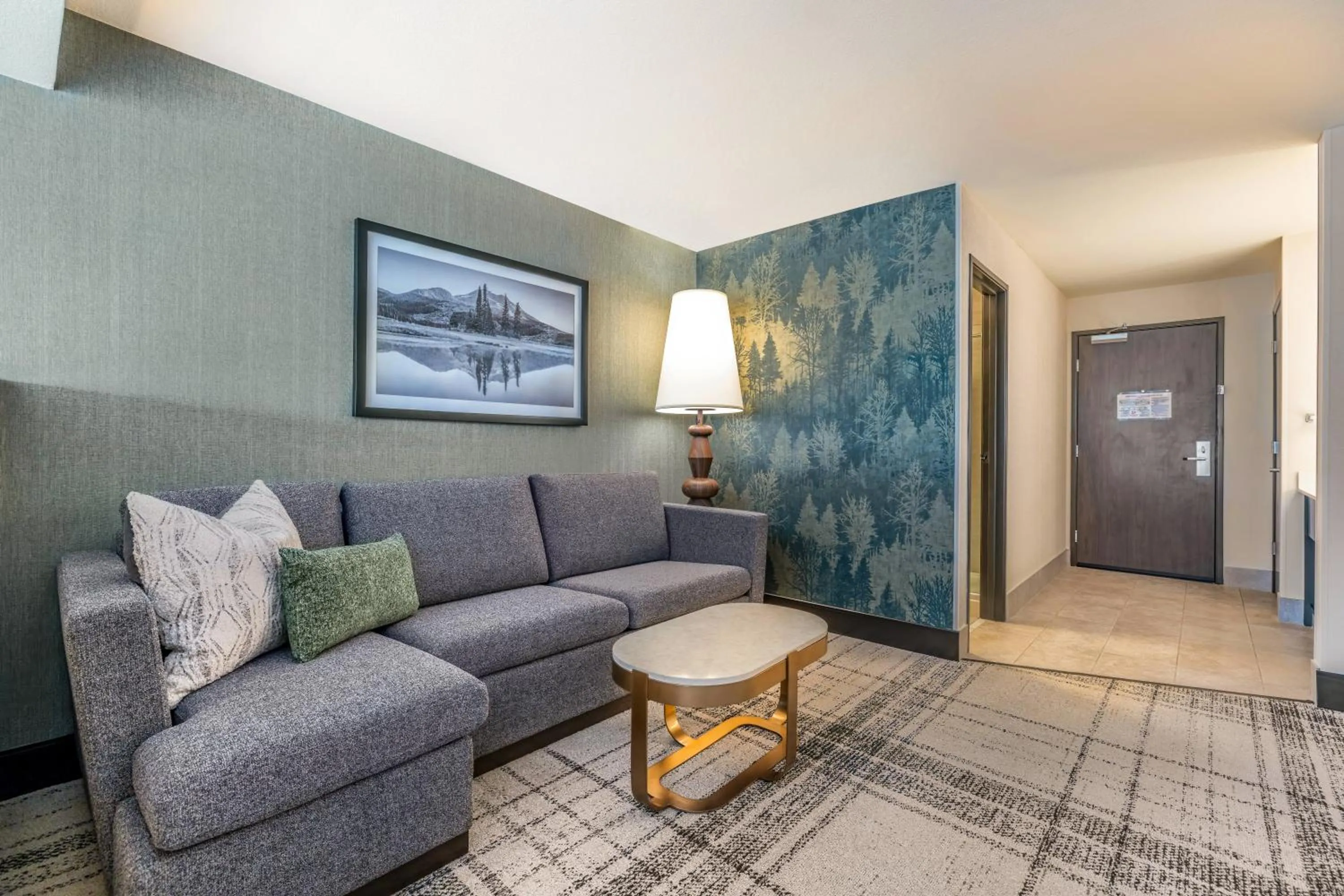 Guests in The Newberry Hotel Bend, Tapestry Collection by Hilton