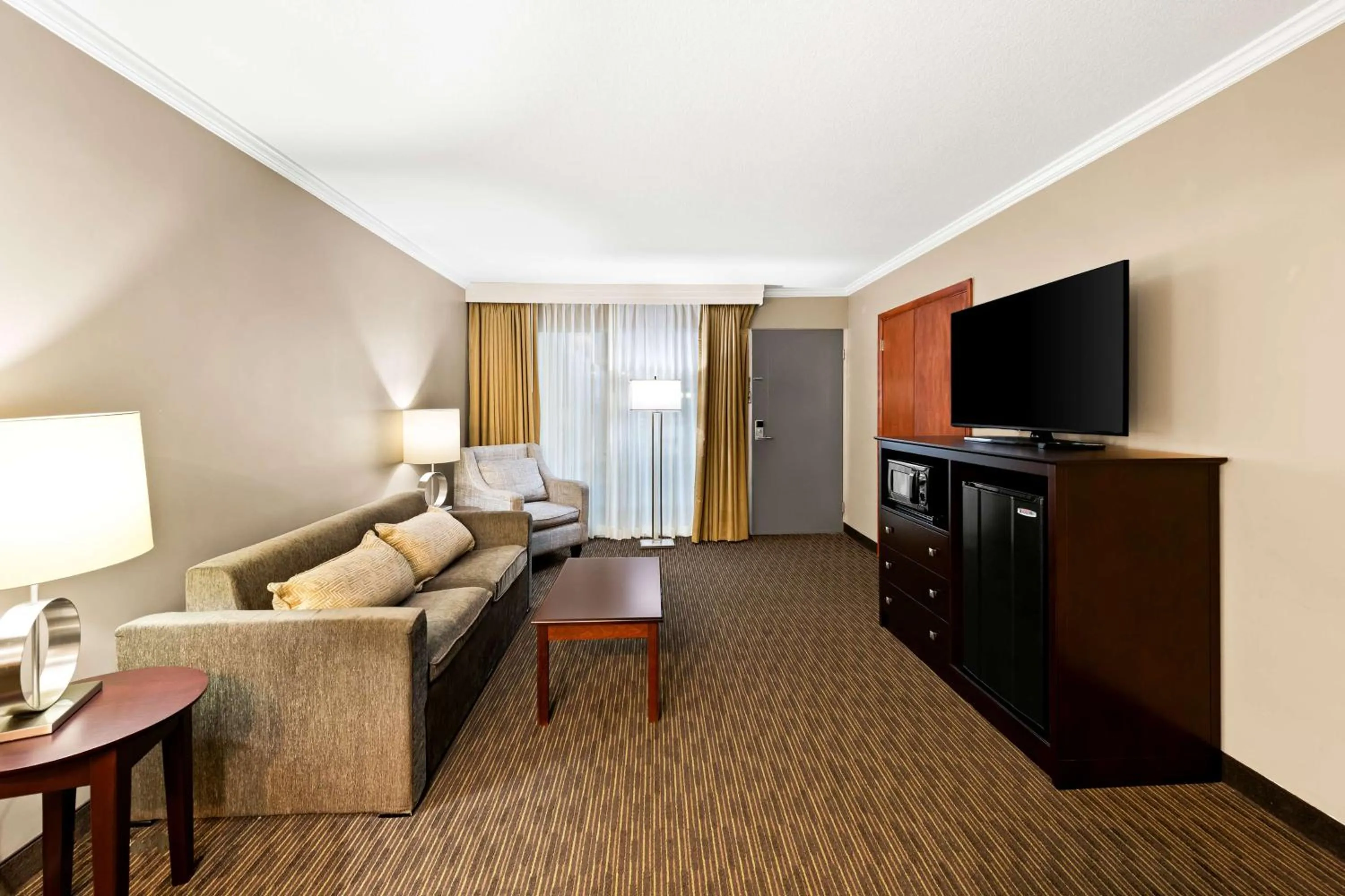 Photo of the whole room in Best Western State Fair Inn