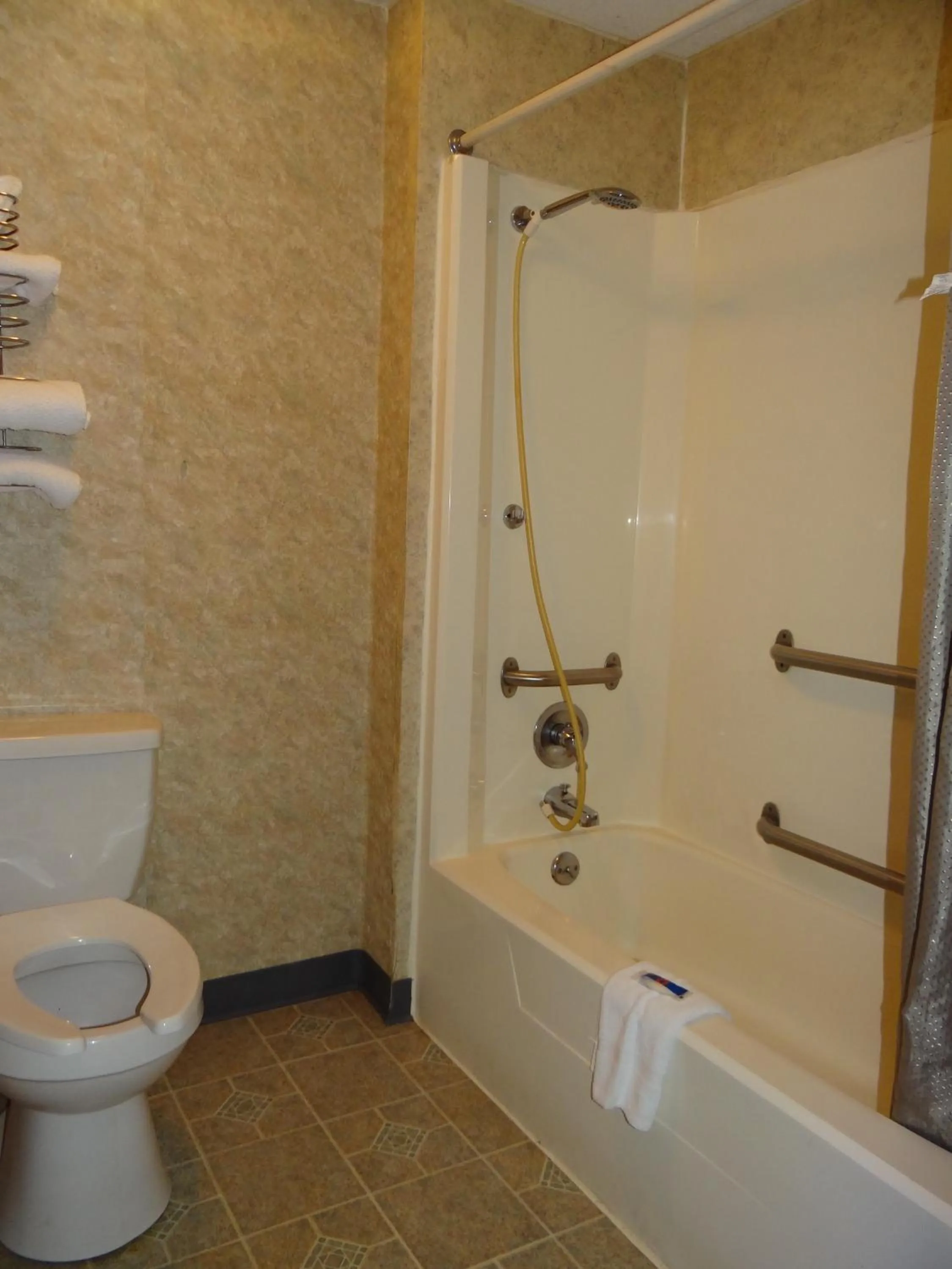 Bathroom in Motel 6-Hamburg, NY