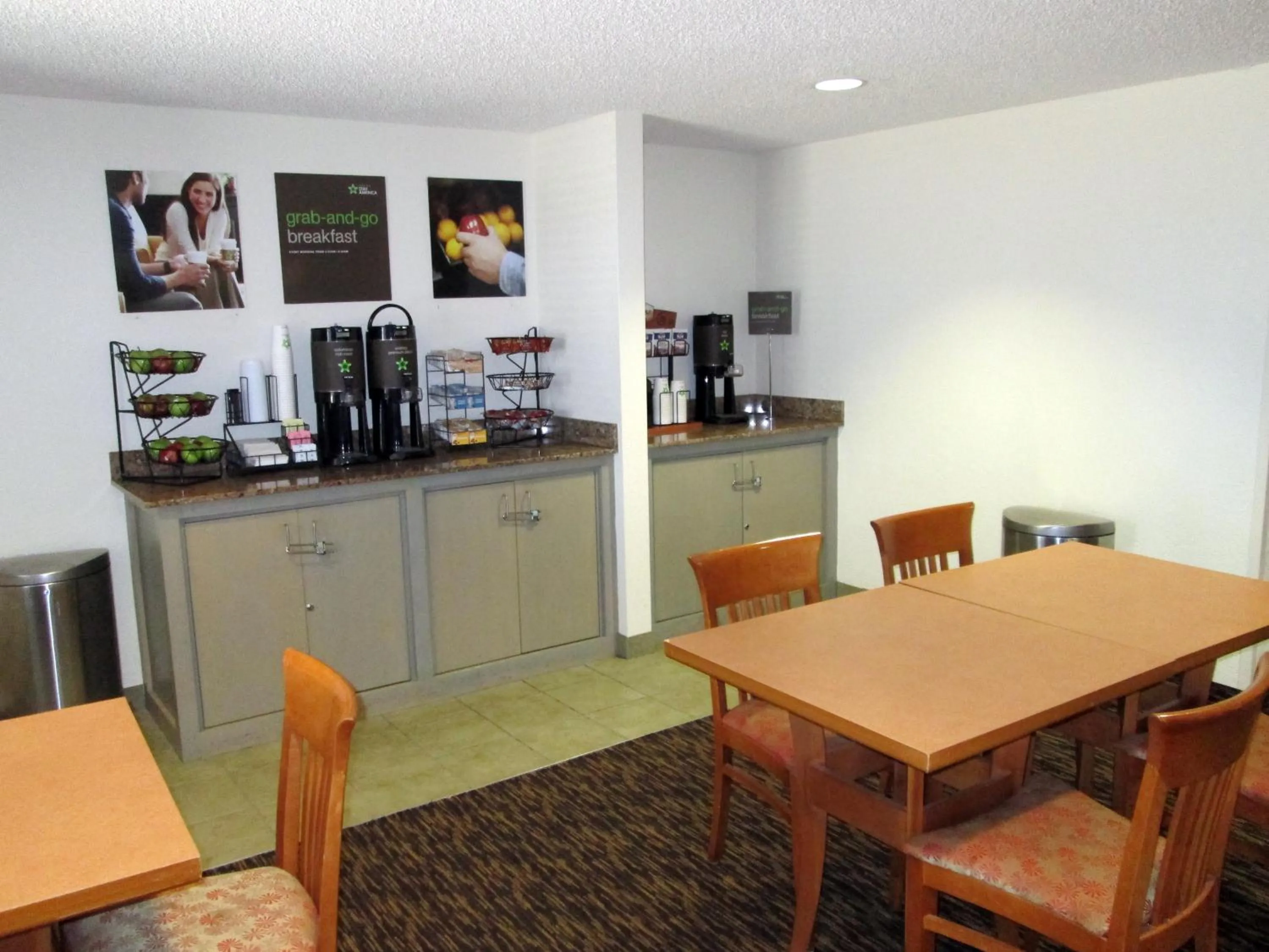 Food and drinks in Extended Stay America Select Suites - Dallas - Las Colinas - Meadow Creek Dr