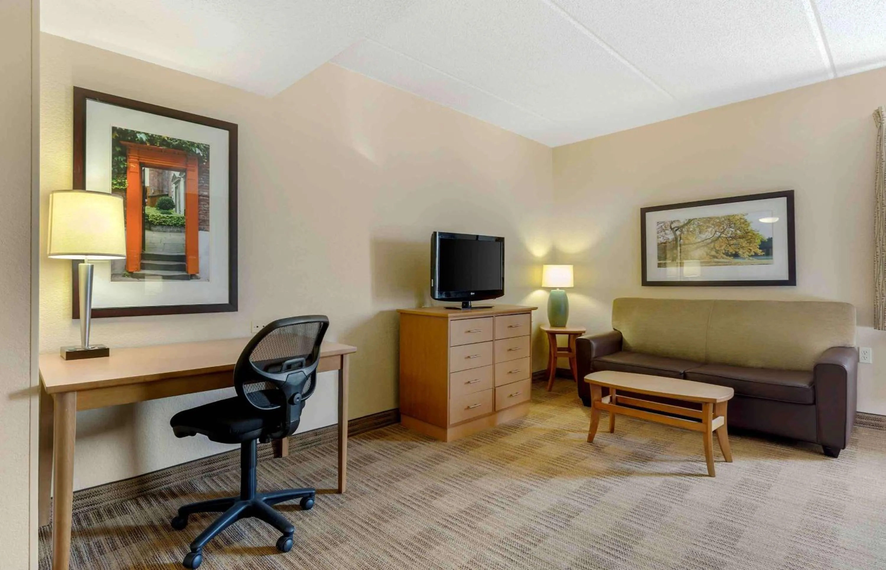Bedroom in Extended Stay America Select Suites - Dallas - Las Colinas - Meadow Creek Dr
