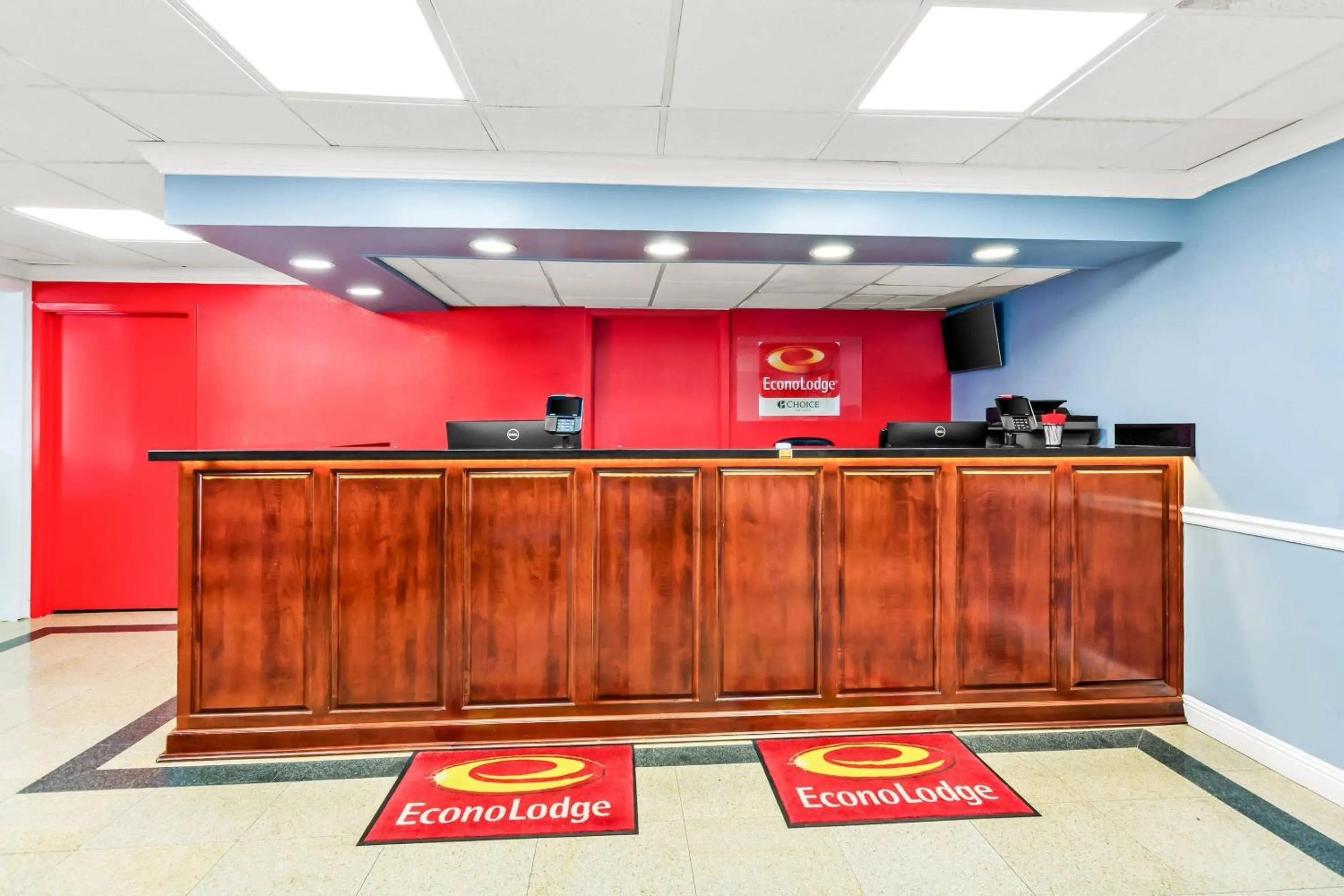 Lobby or reception in Econo Lodge Mt Hope - Beckley North